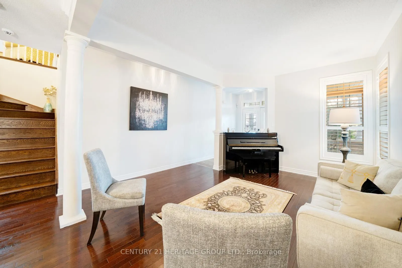 173 Wainscot Avenue