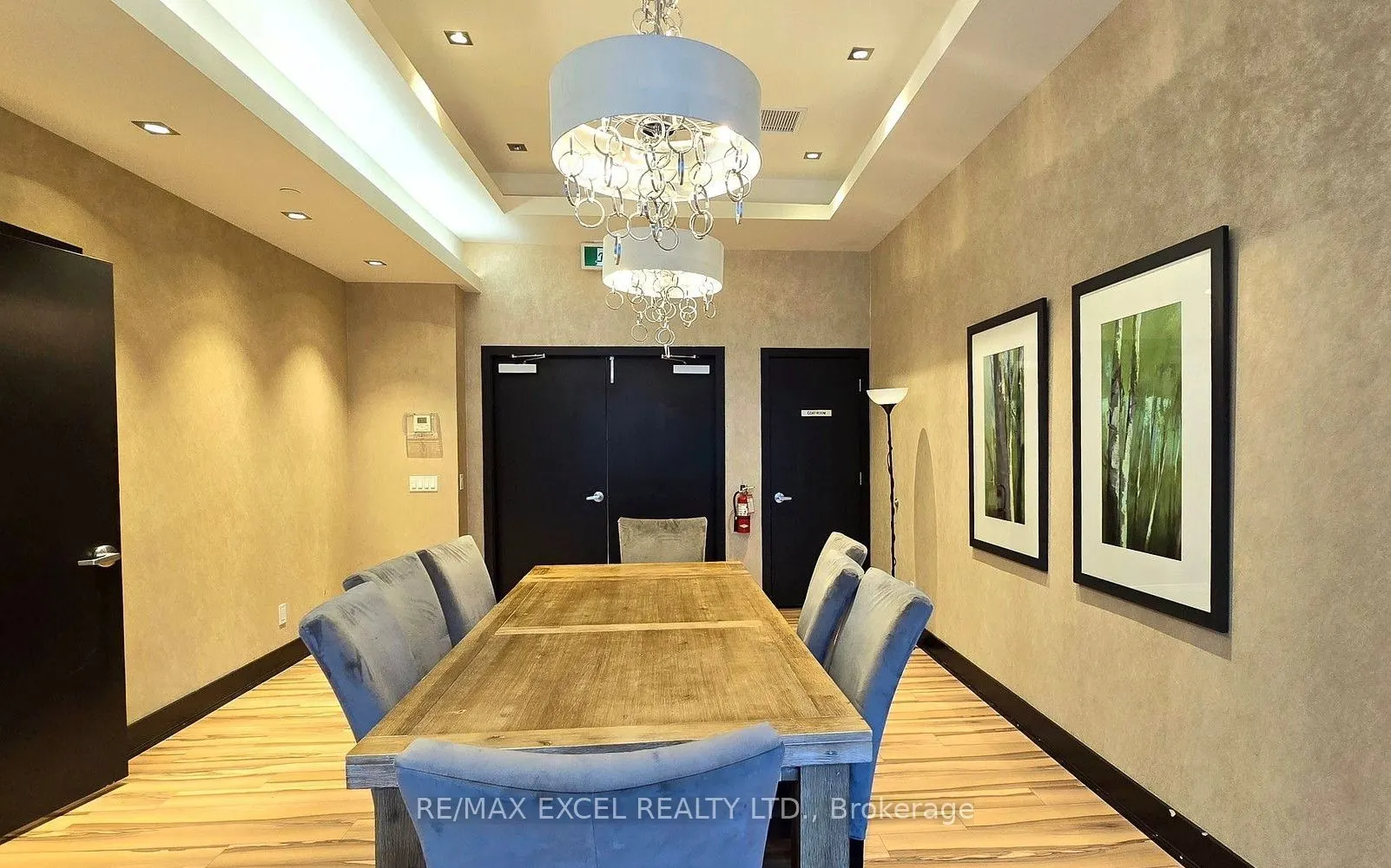9618 Yonge Street, #709