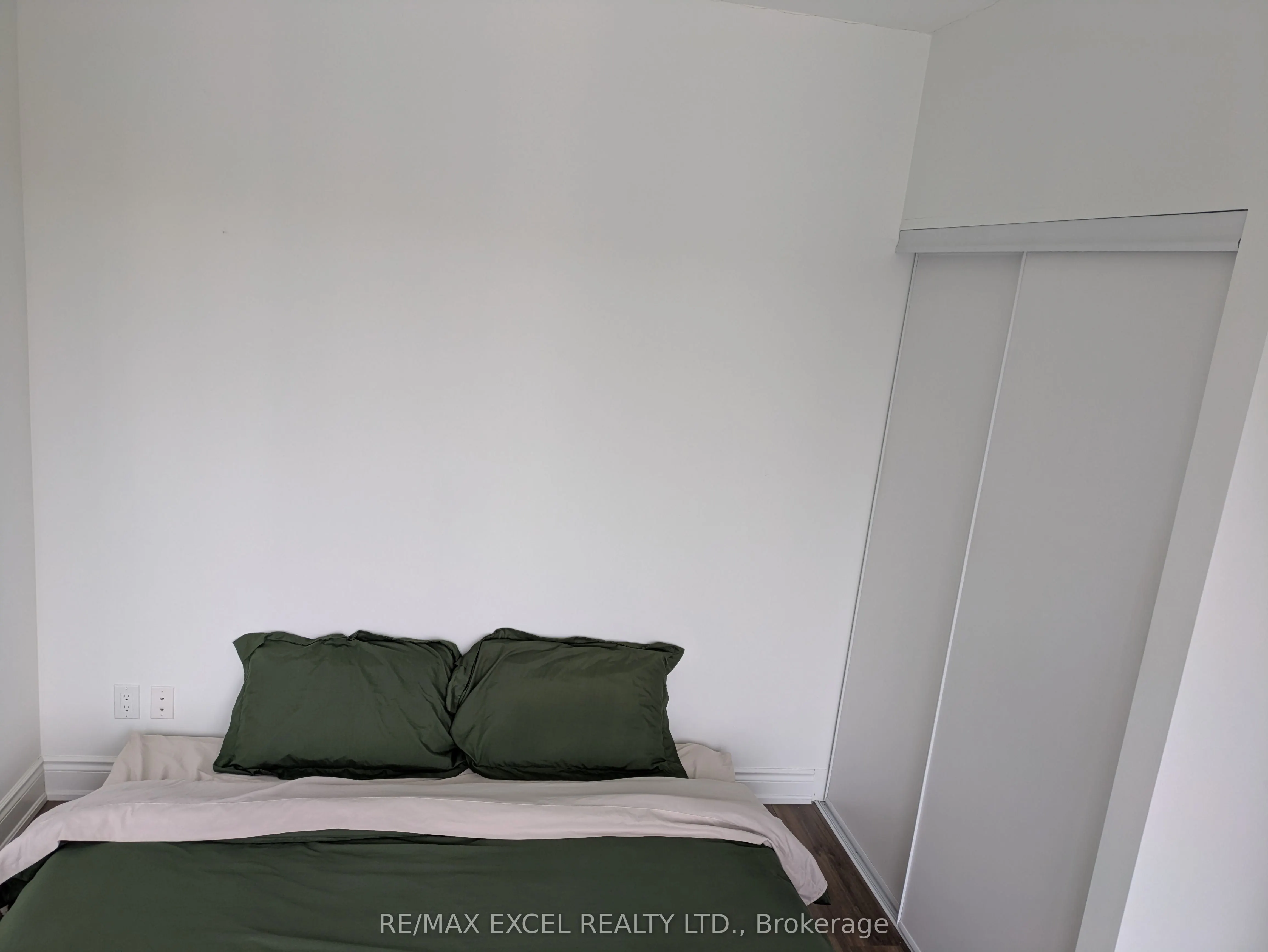 9618 Yonge Street, #709