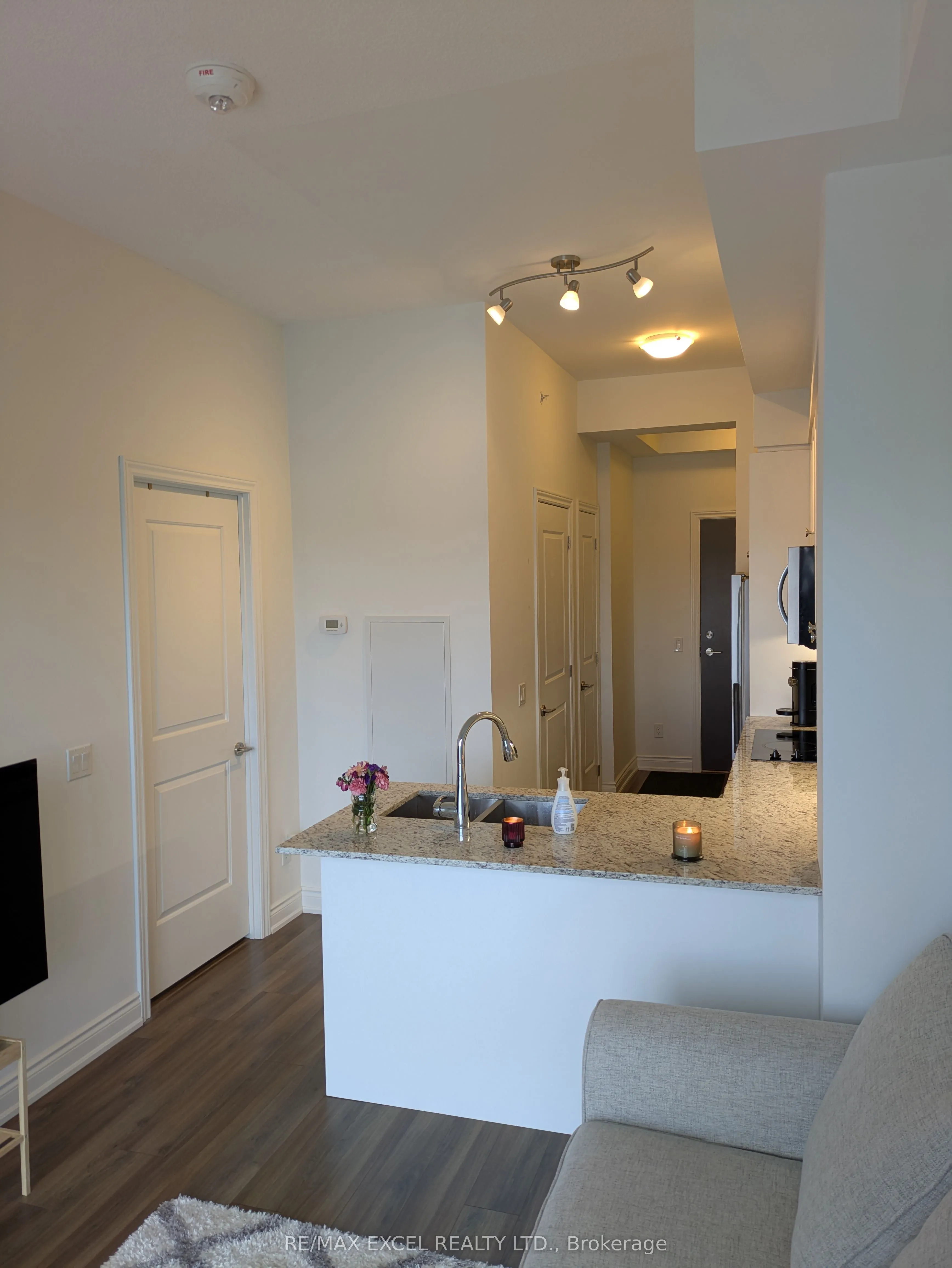 9618 Yonge Street, #709