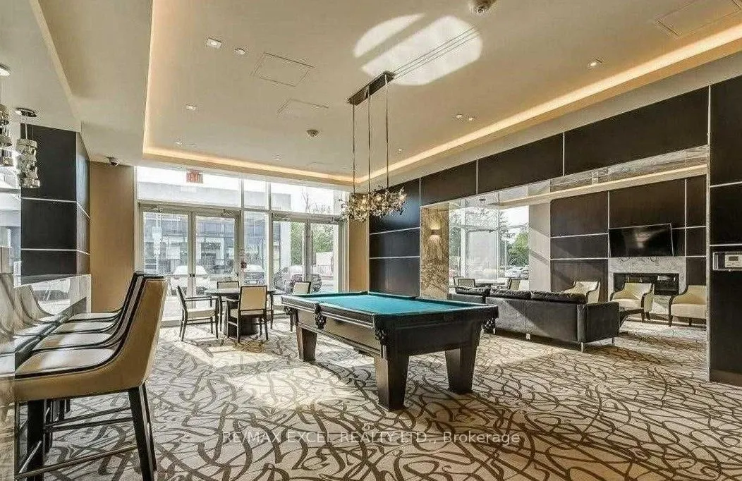 9618 Yonge Street, #709