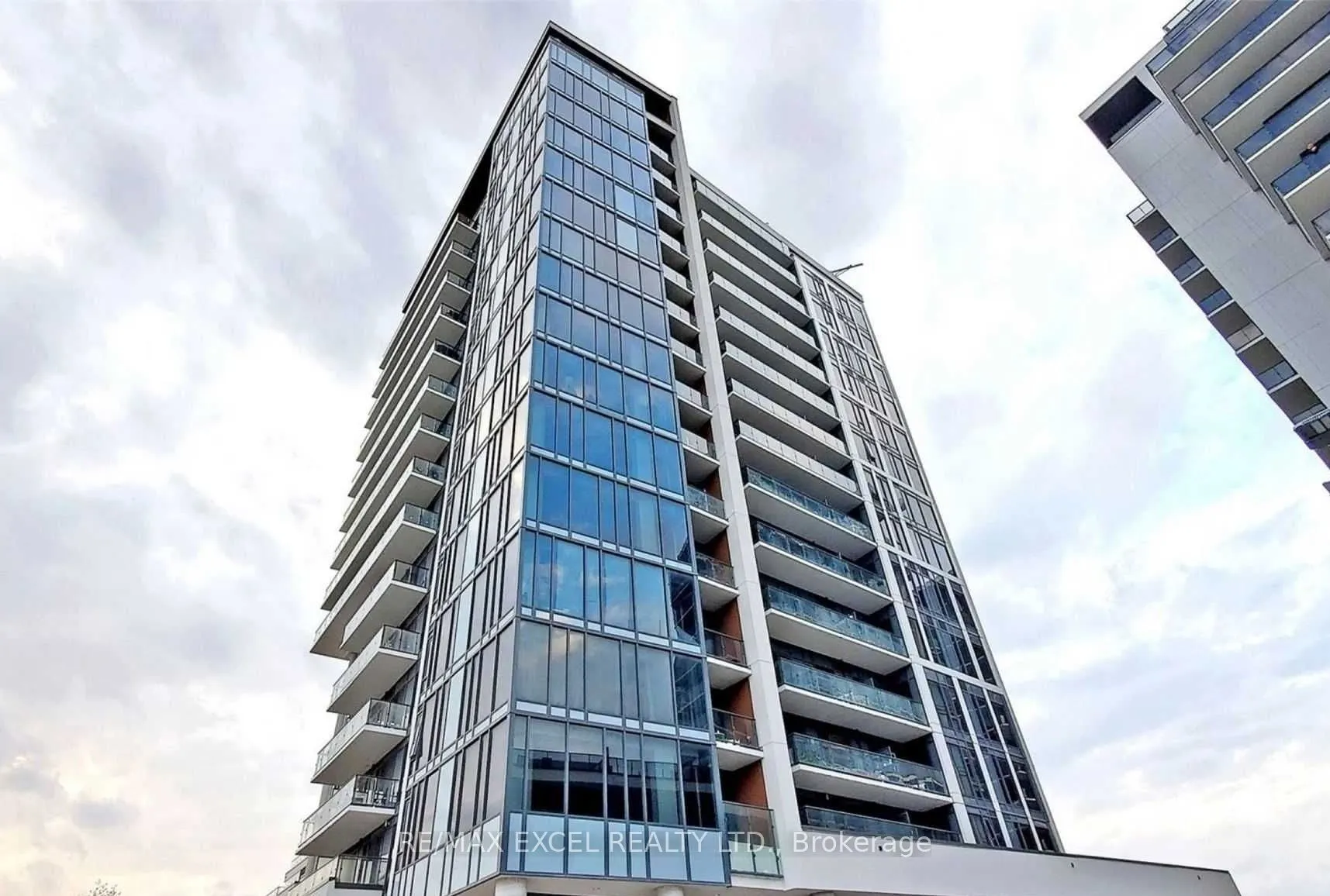 9618 Yonge Street, #709
