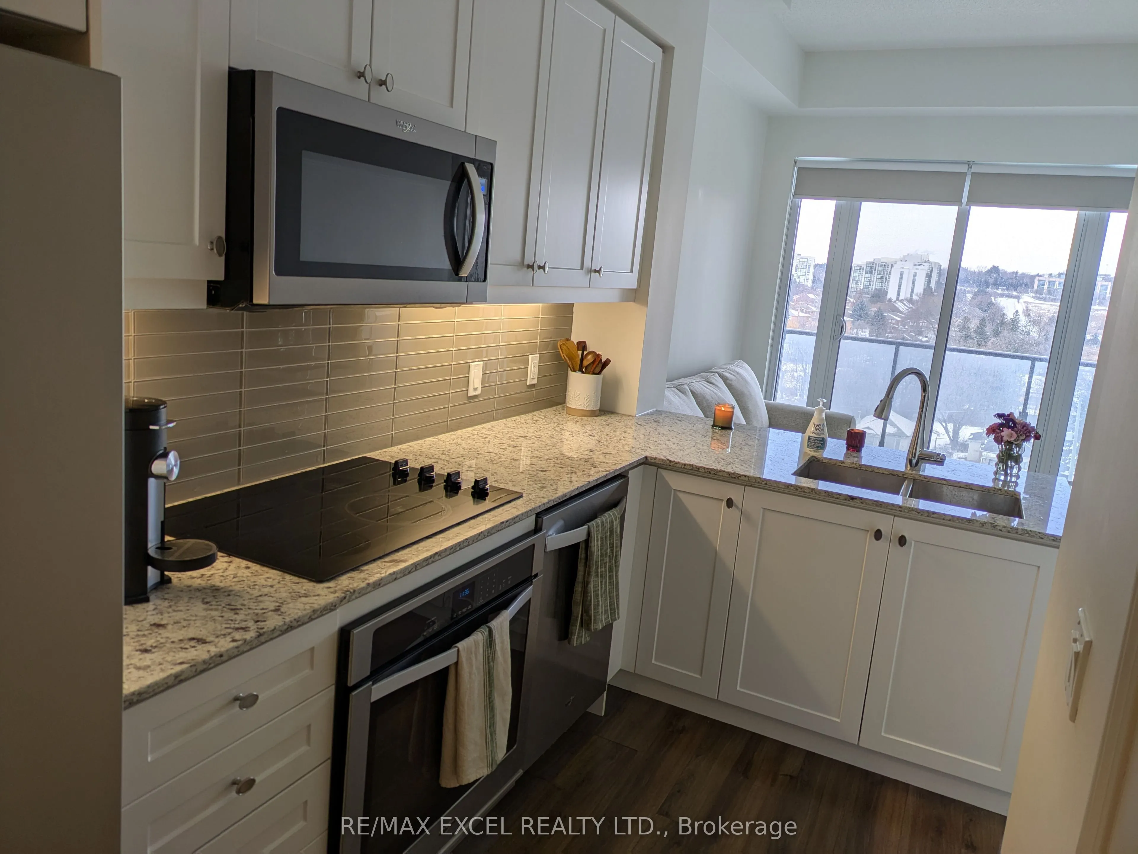9618 Yonge Street, #709