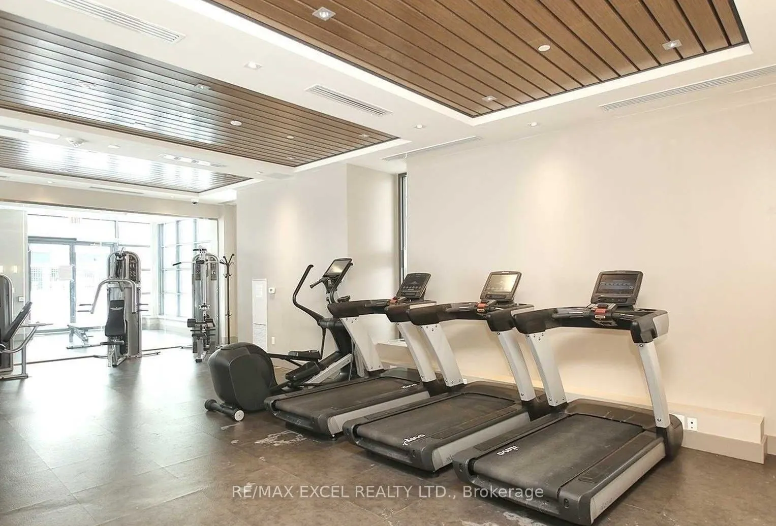 9618 Yonge Street, #709