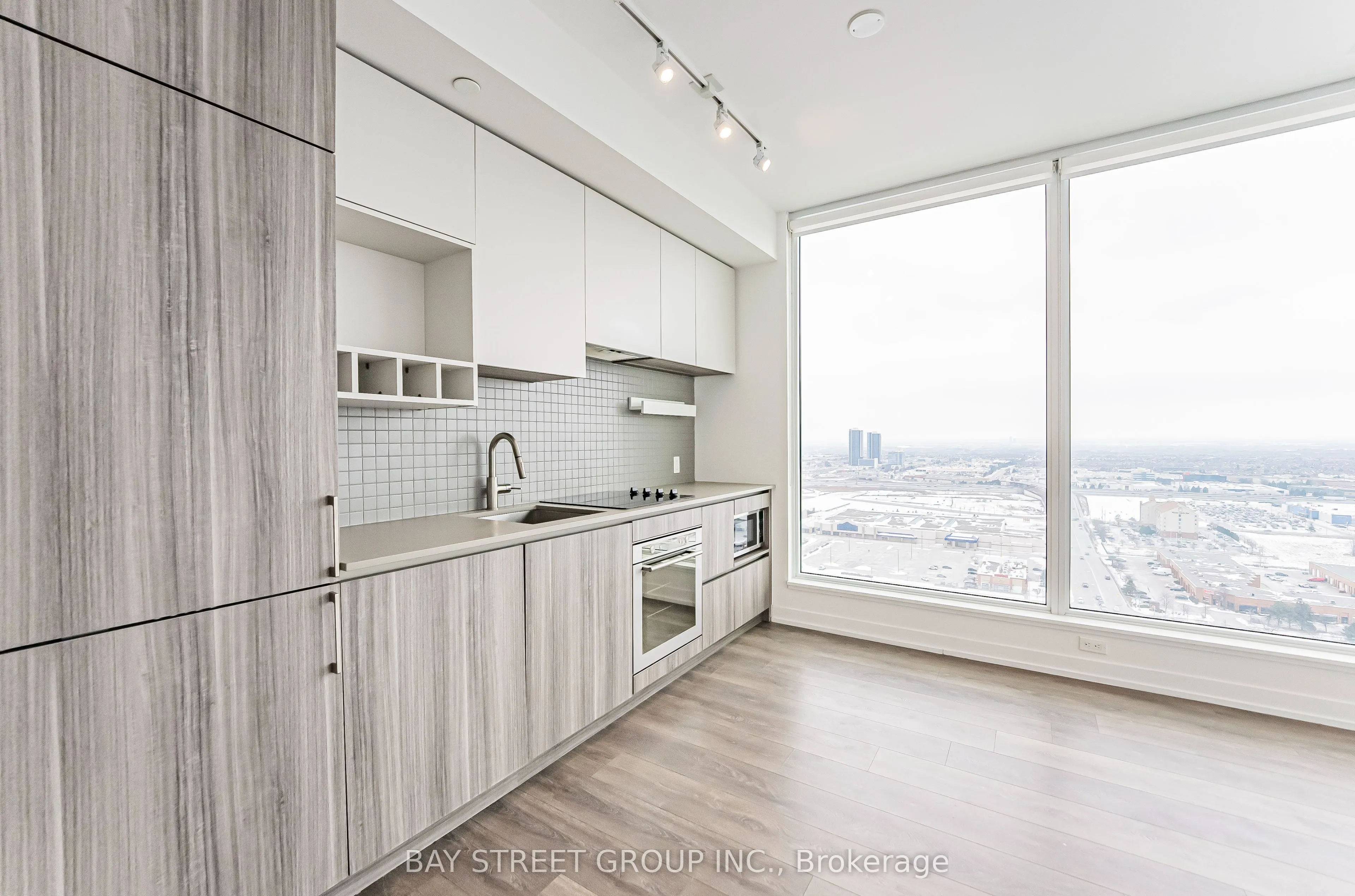 898 Portage Parkway, #2710