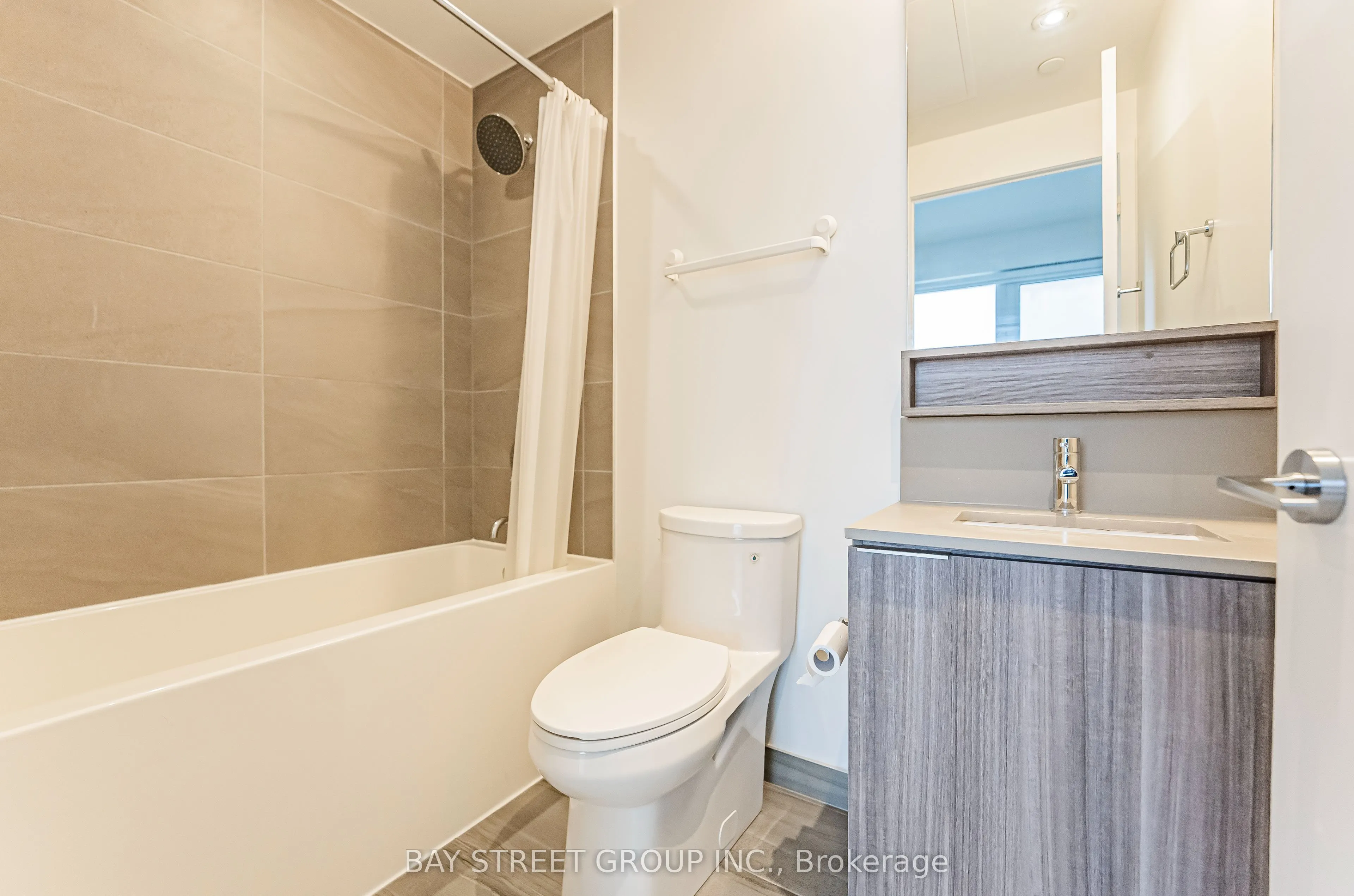 898 Portage Parkway, #2710