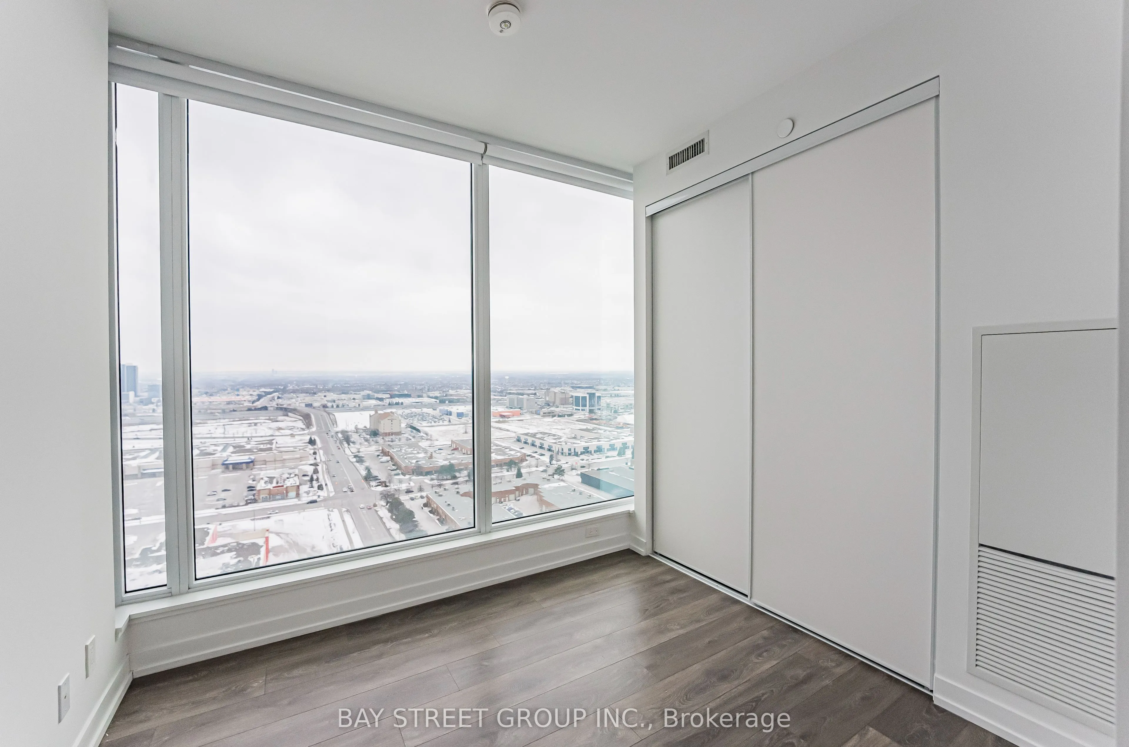 898 Portage Parkway, #2710