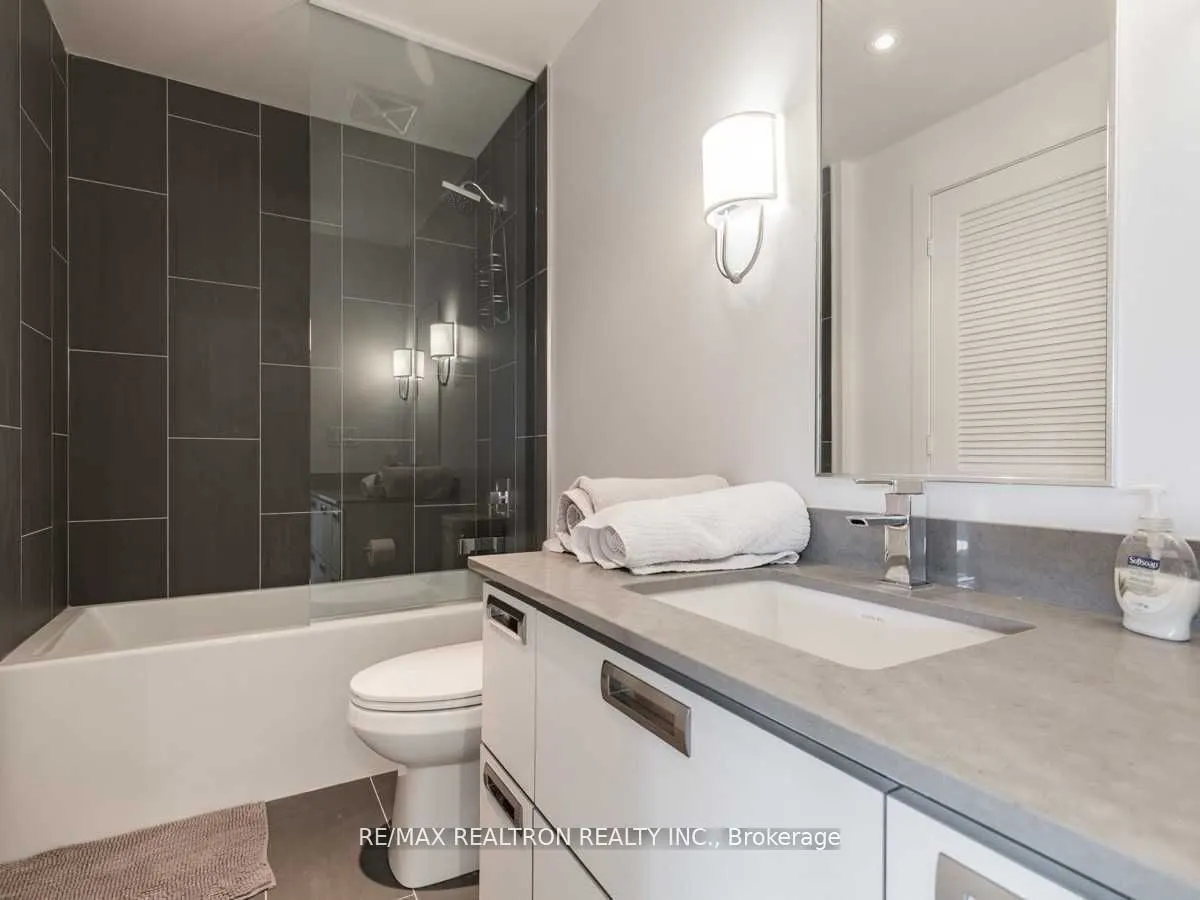 241 Sea Ray Avenue, #A215