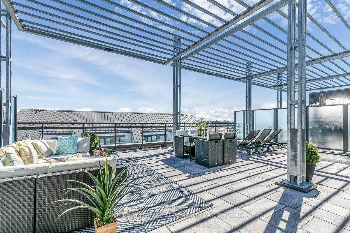 303 Broward Way, #97