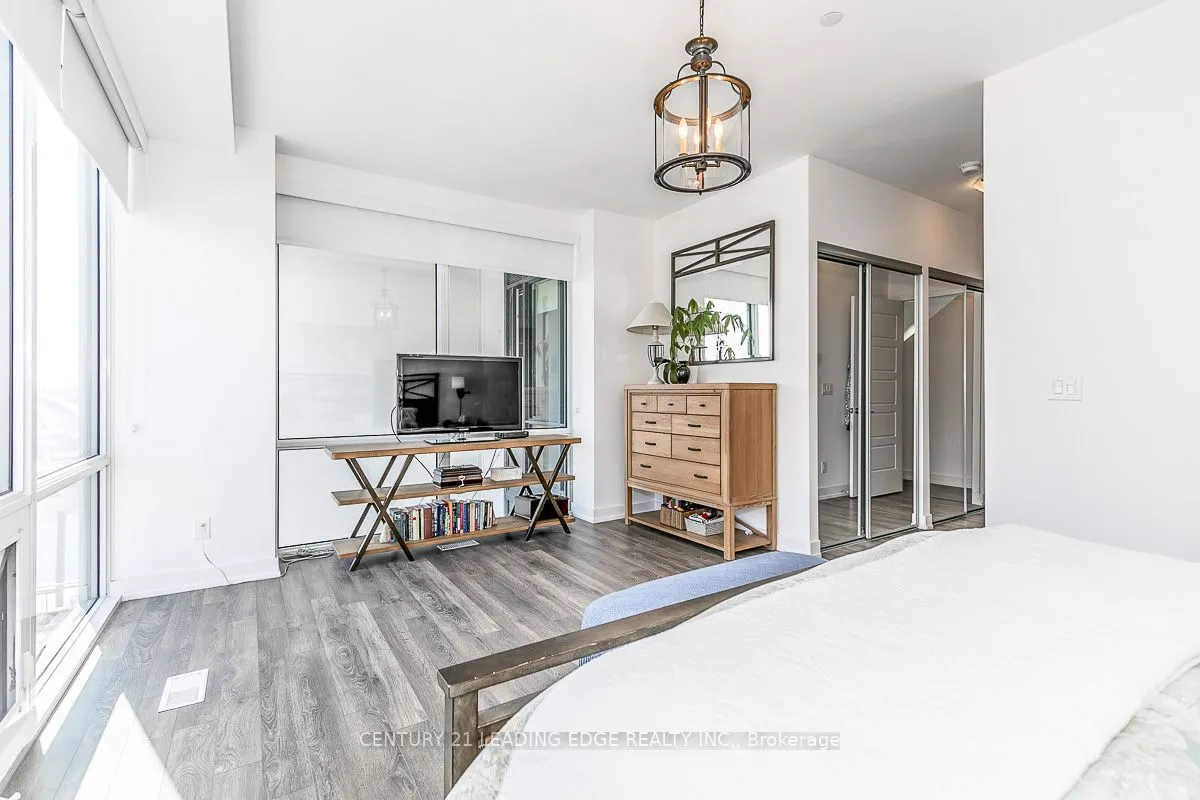 303 Broward Way, #97