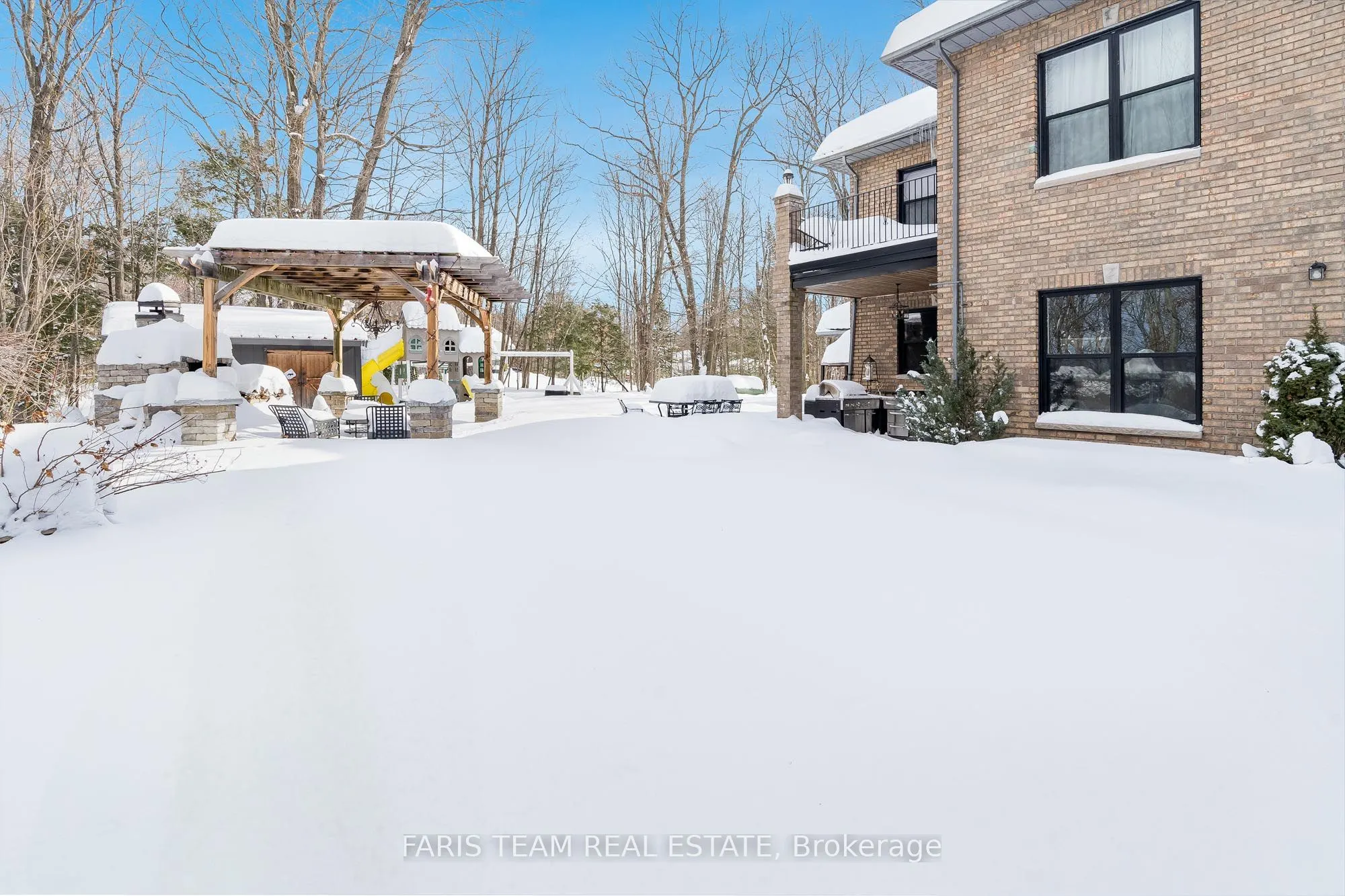 1826 Quantz Cres