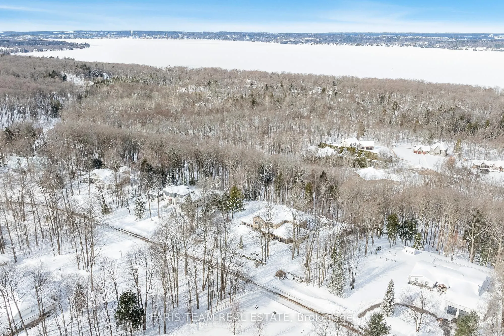 1826 Quantz Cres