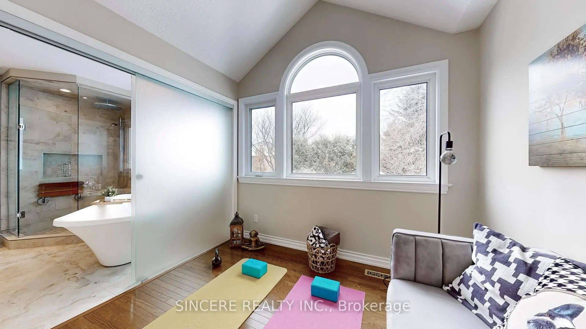 76 Braeside Square