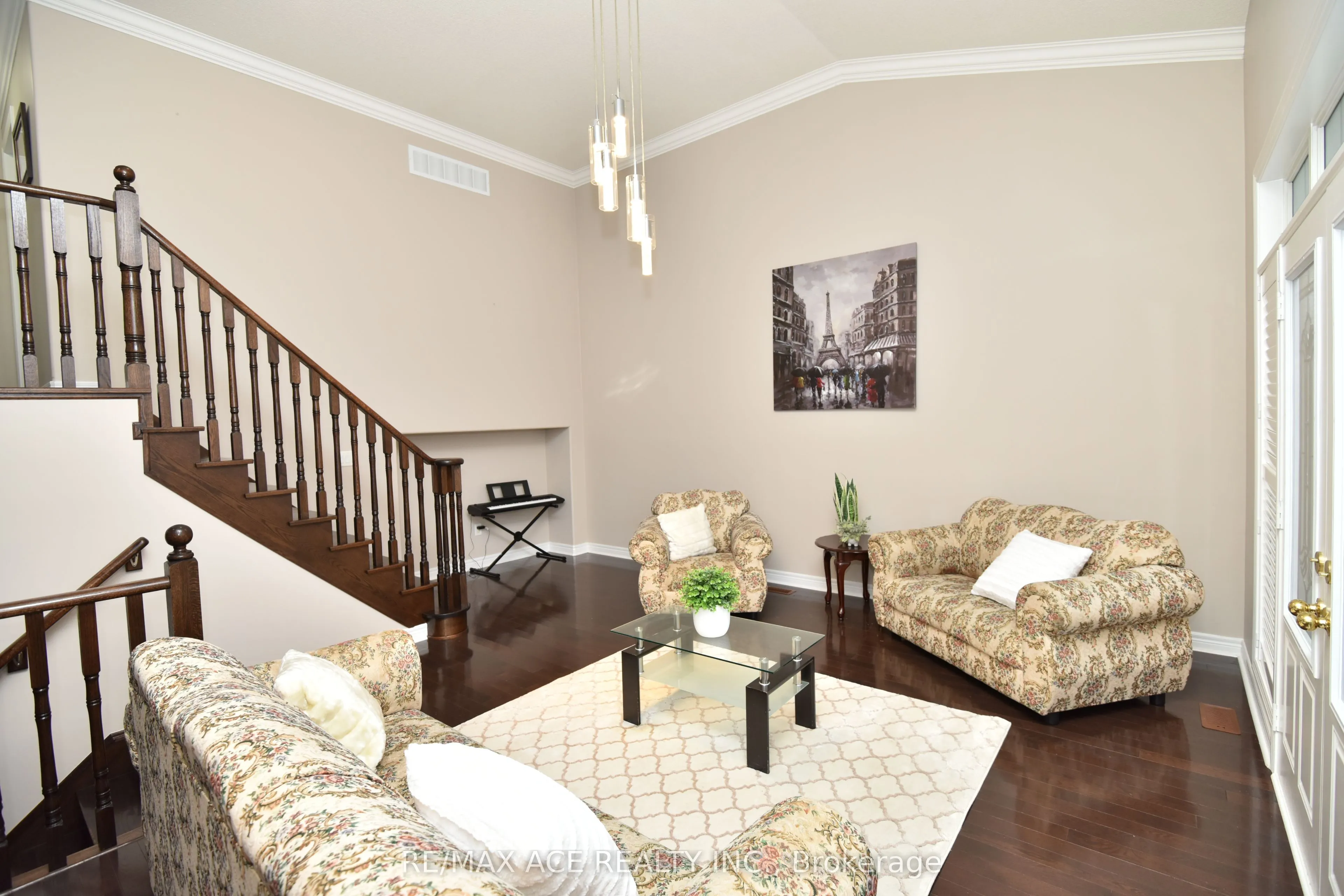 42 Grayleaf Drive