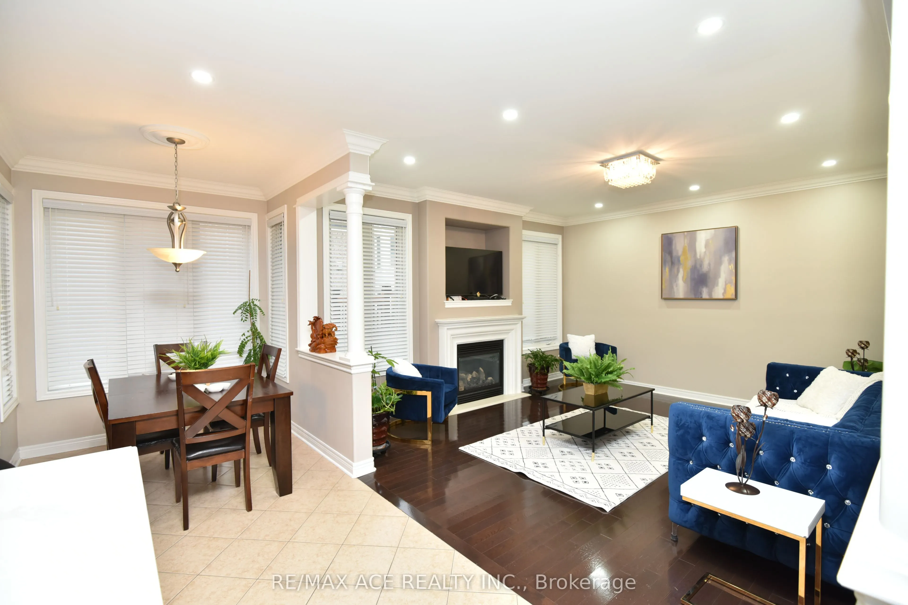 42 Grayleaf Drive