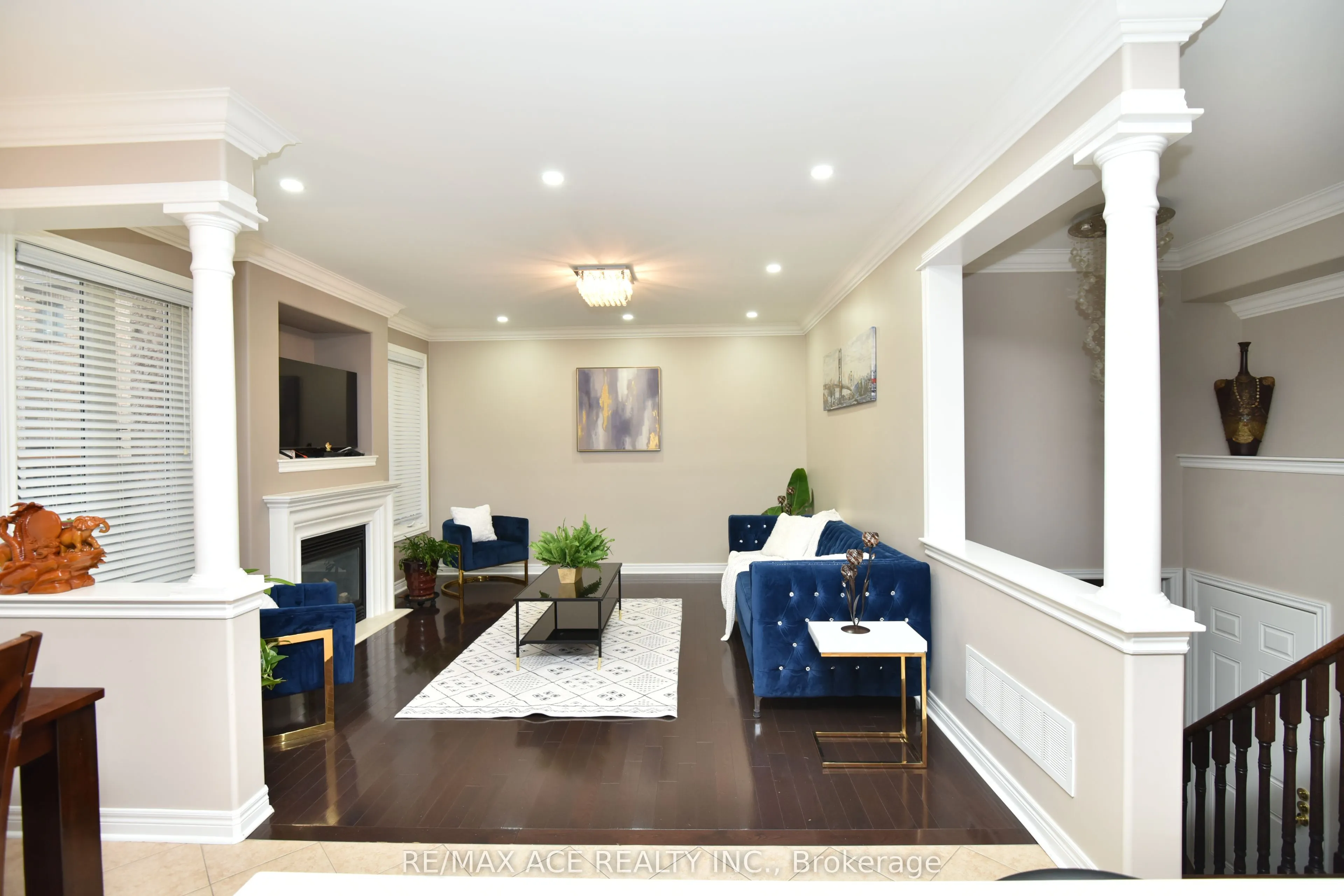 42 Grayleaf Drive