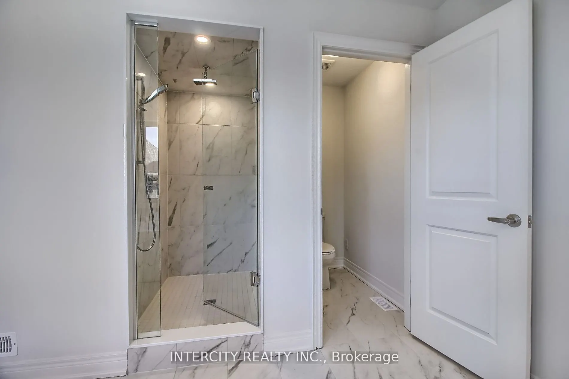 331 Seaview Heights
