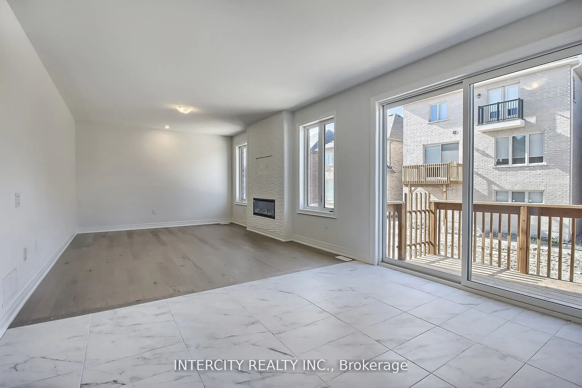 331 Seaview Heights