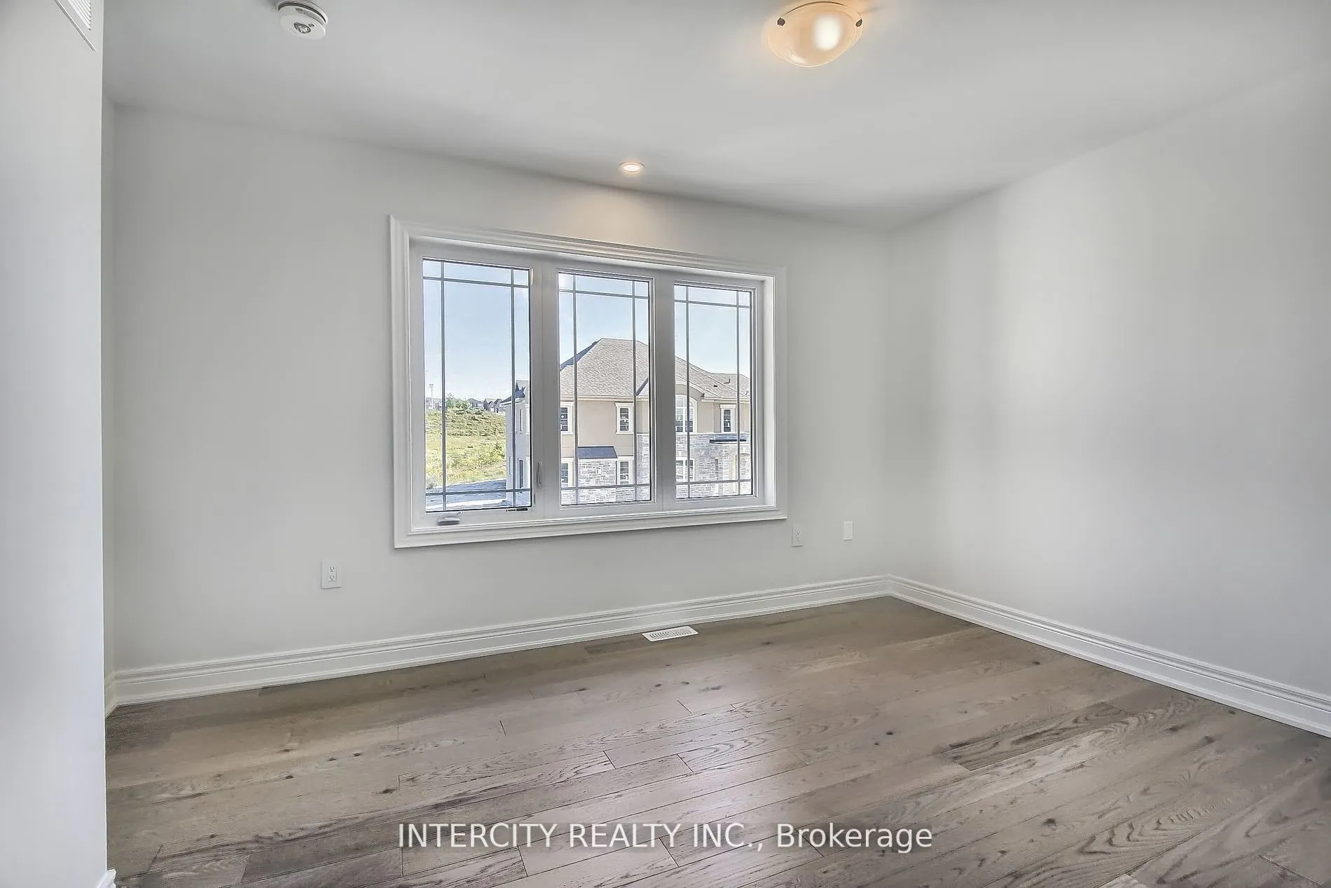 331 Seaview Heights