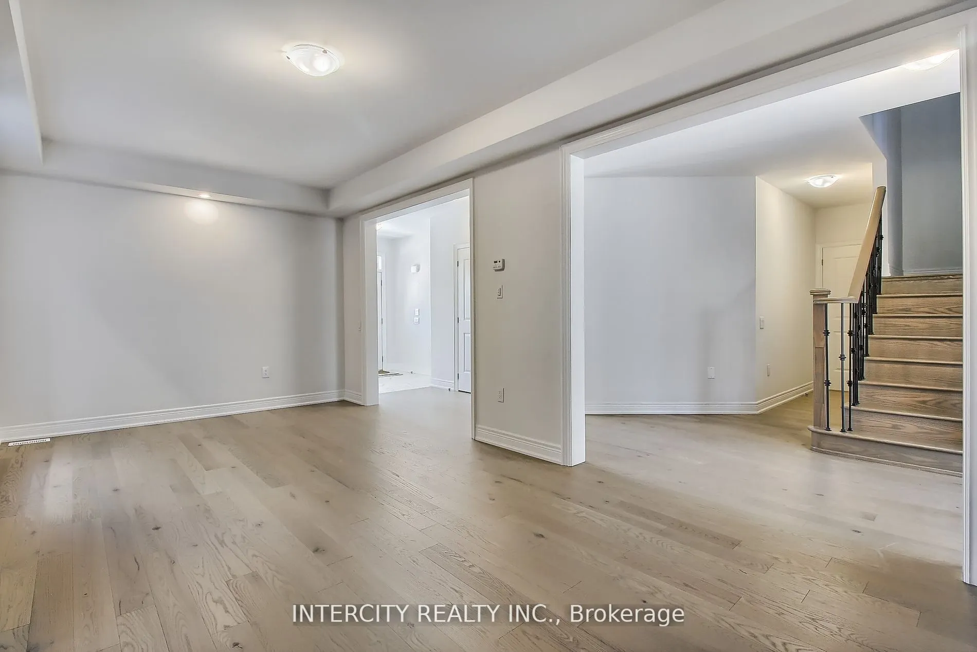 331 Seaview Heights