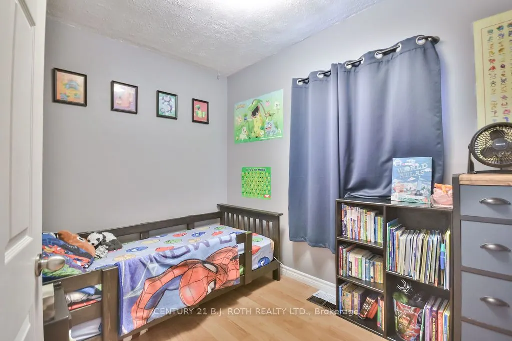 8 Summerset Place