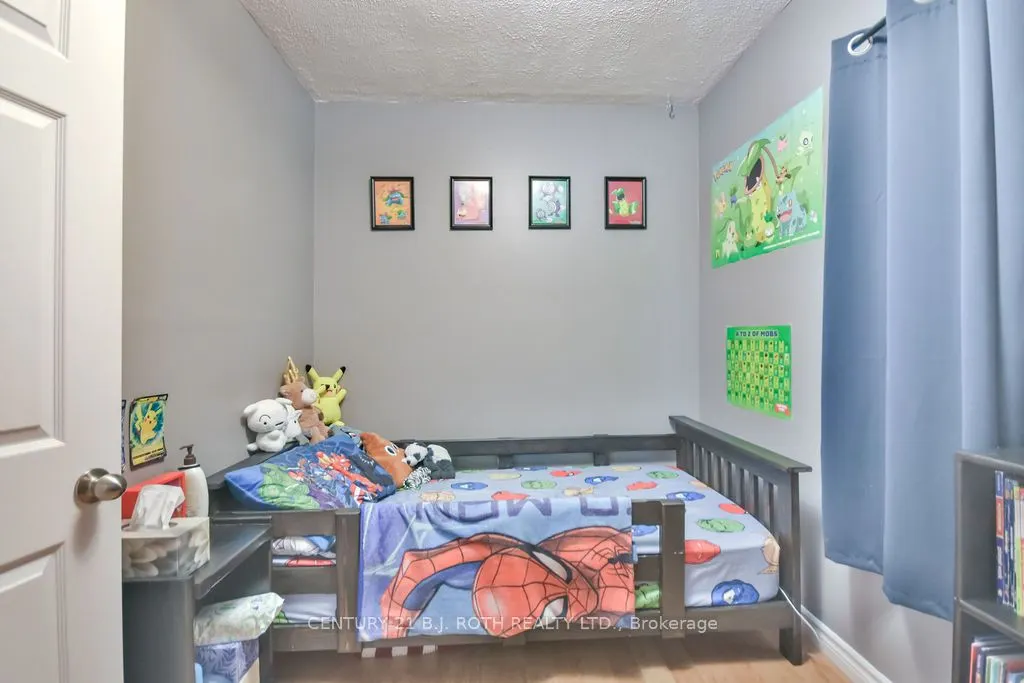 8 Summerset Place