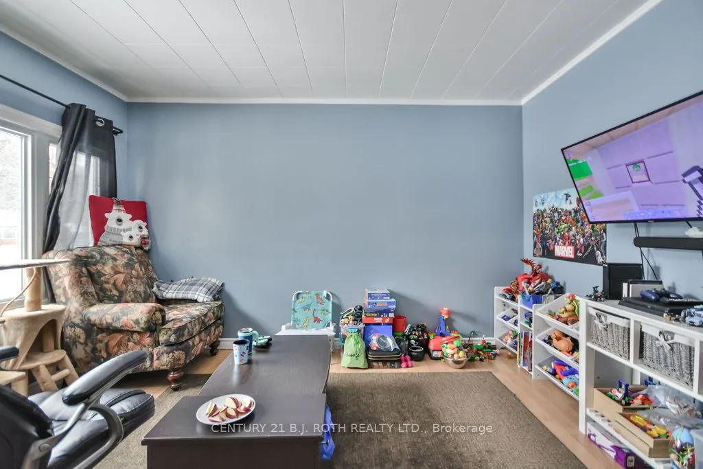 8 Summerset Place