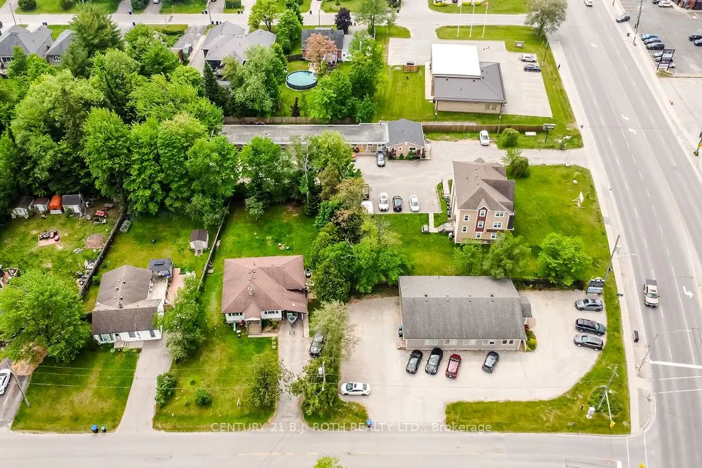 8 Summerset Place
