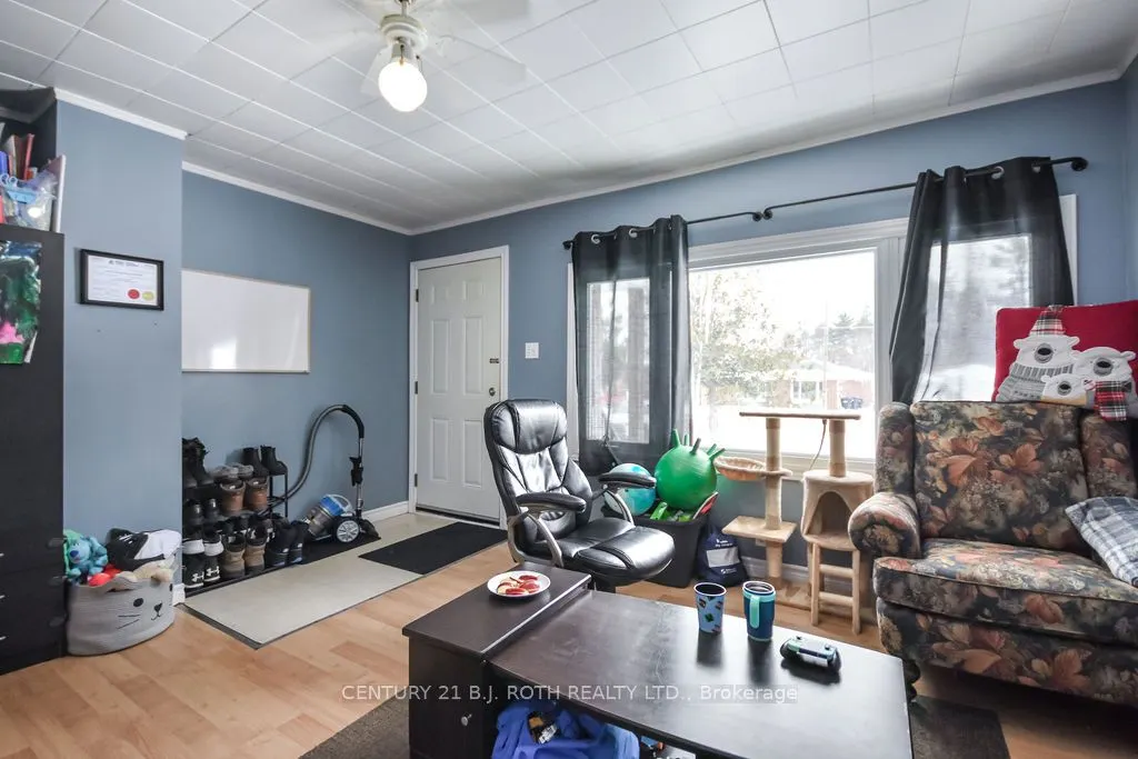 8 Summerset Place