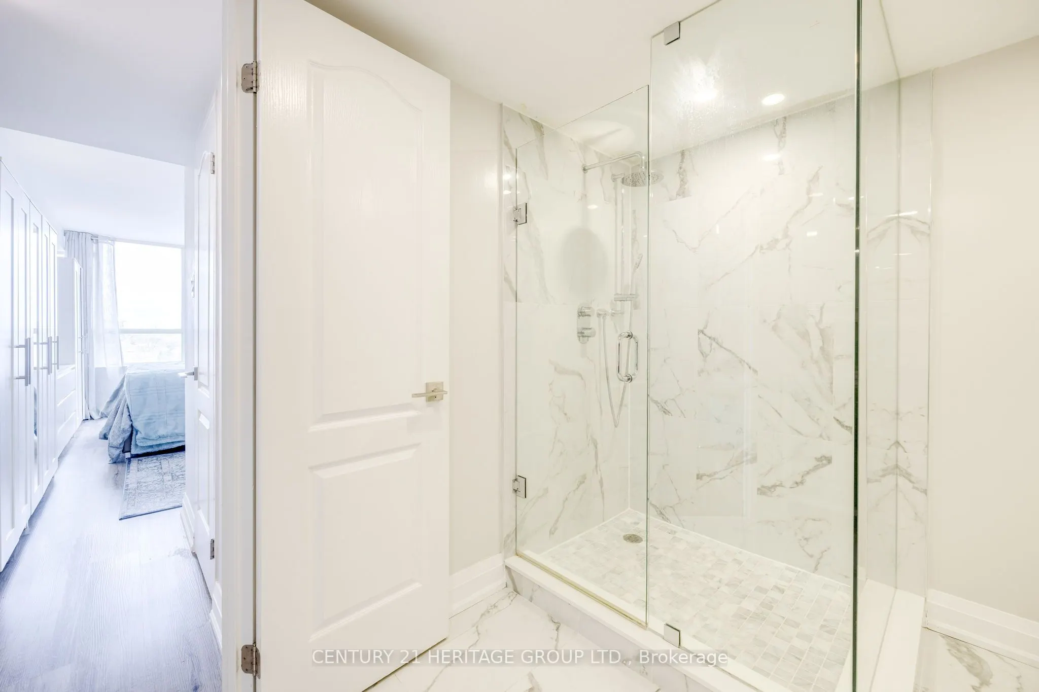 7 Townsgate Drive, #707