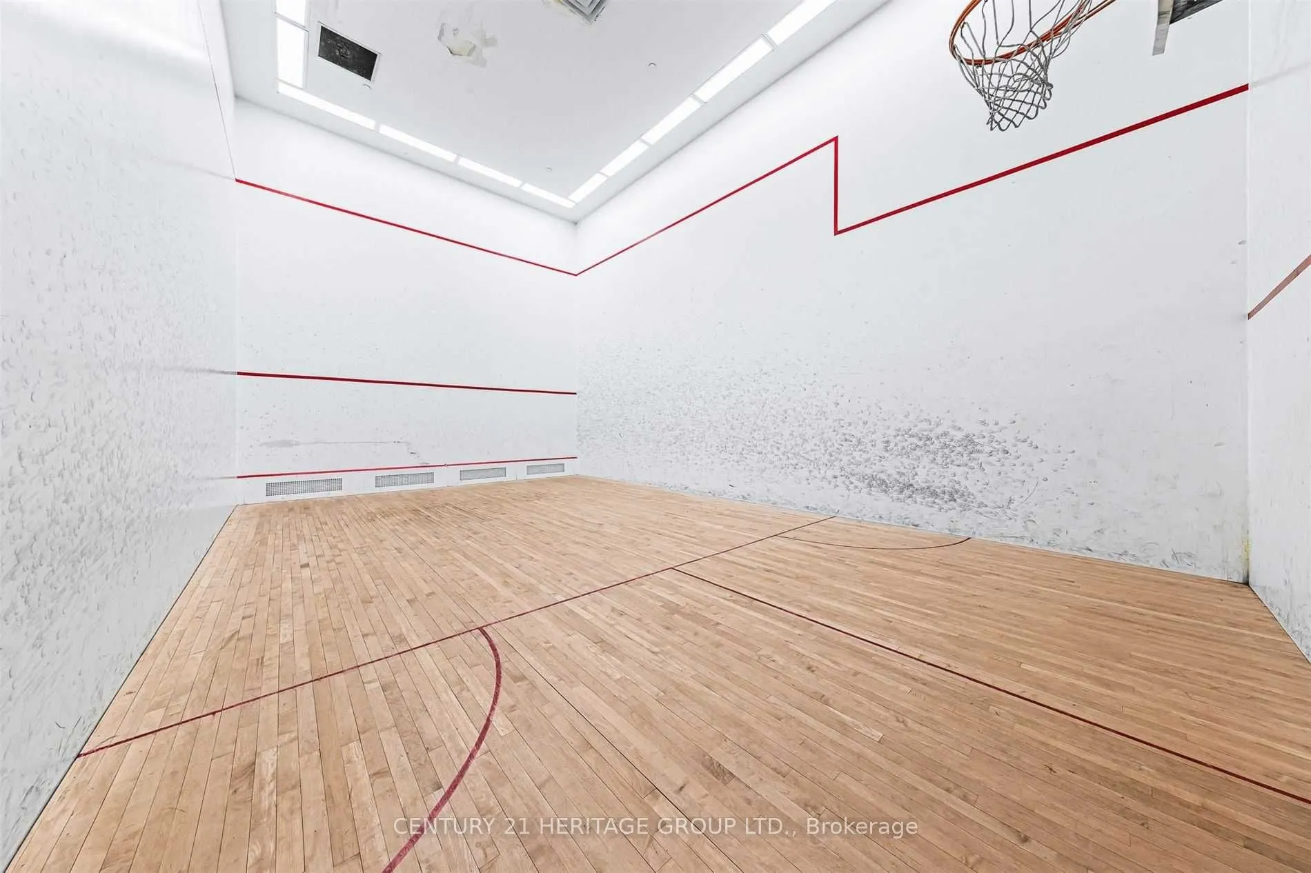 7 Townsgate Drive, #707