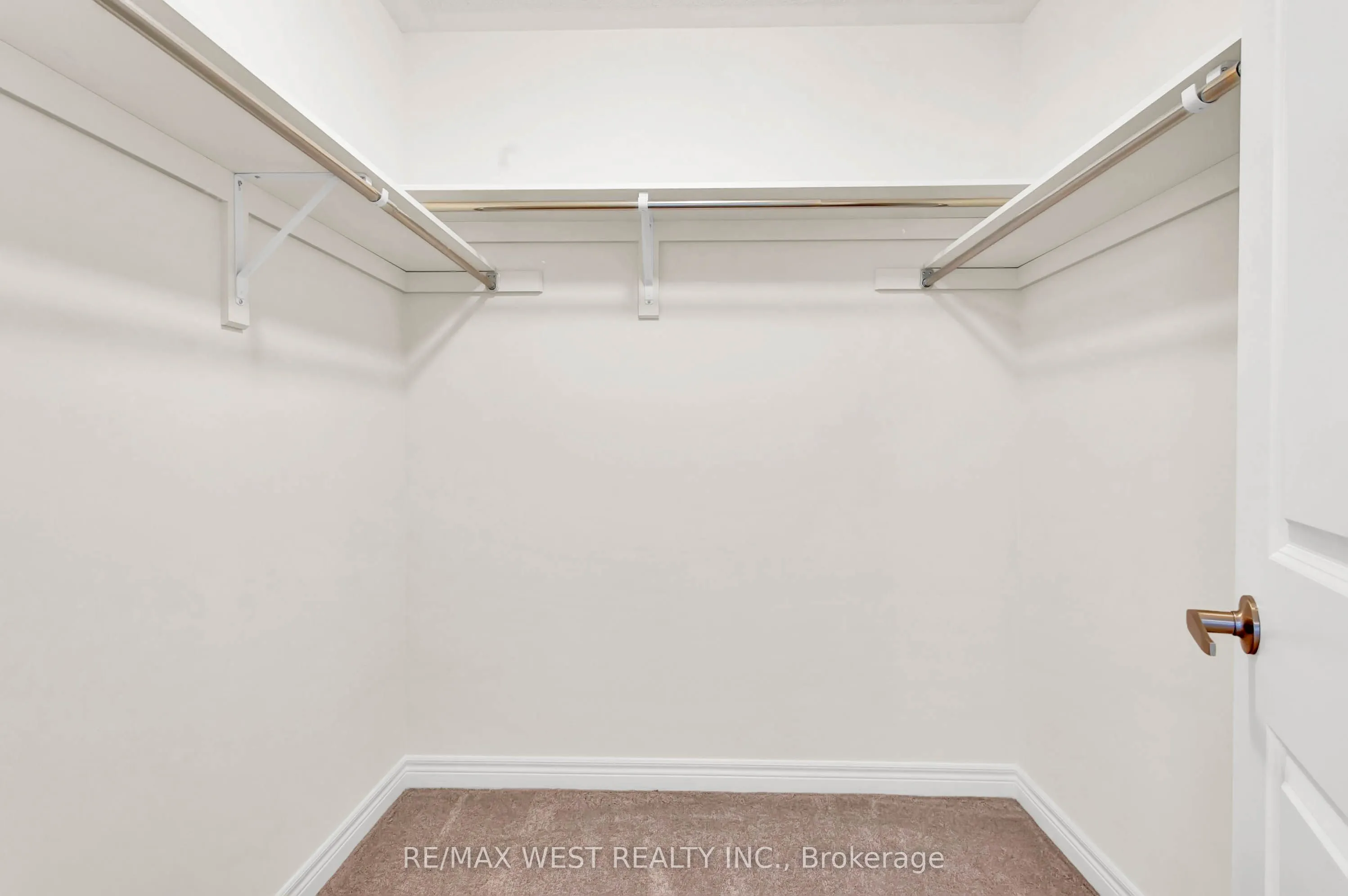 1418 Davis, #Main