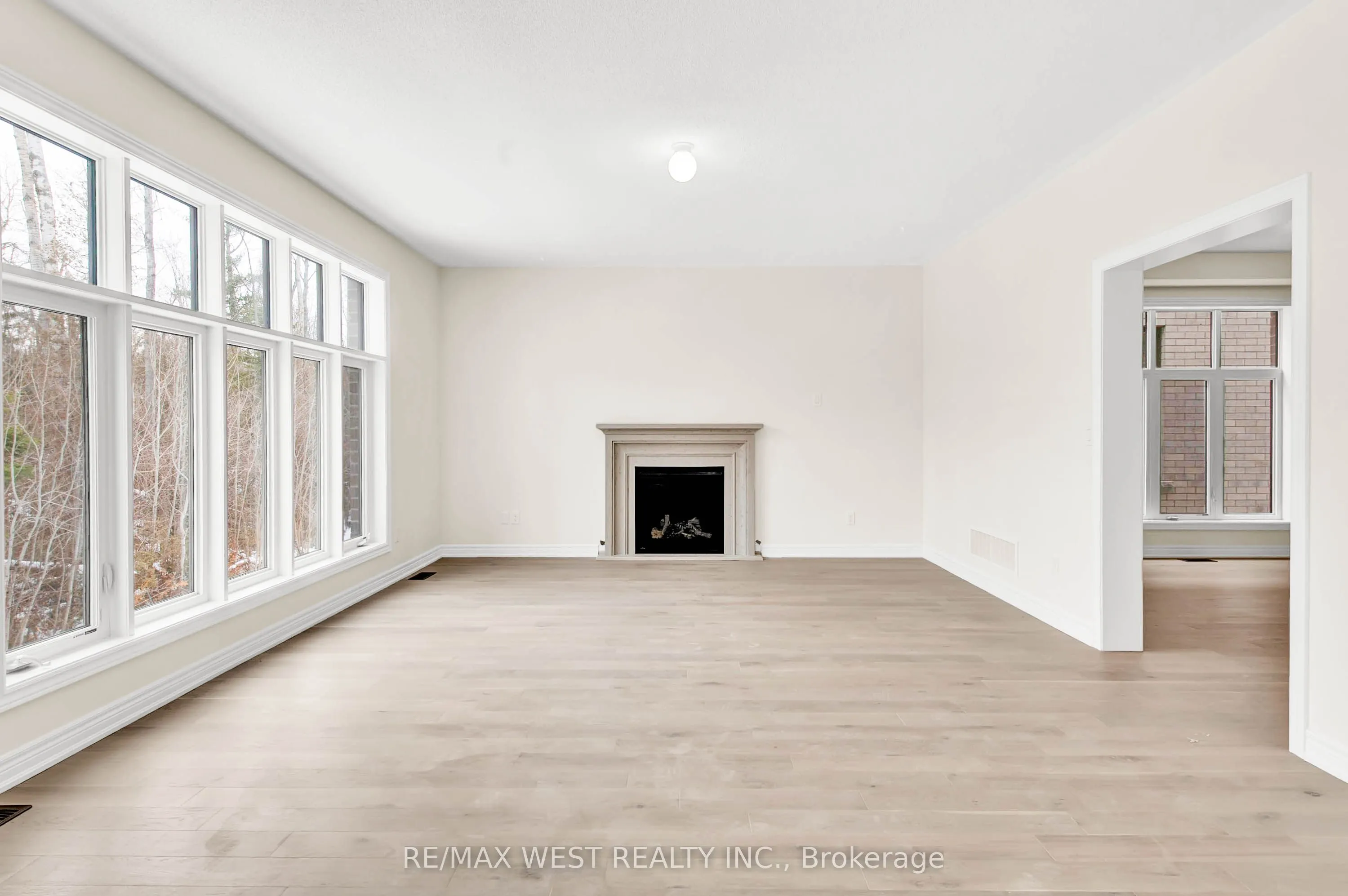 1418 Davis, #Main