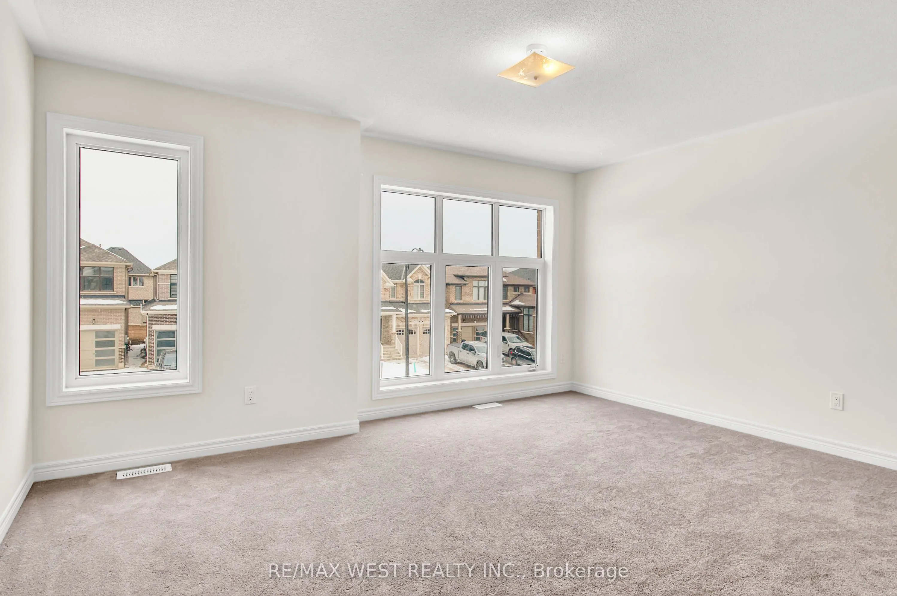1418 Davis, #Main