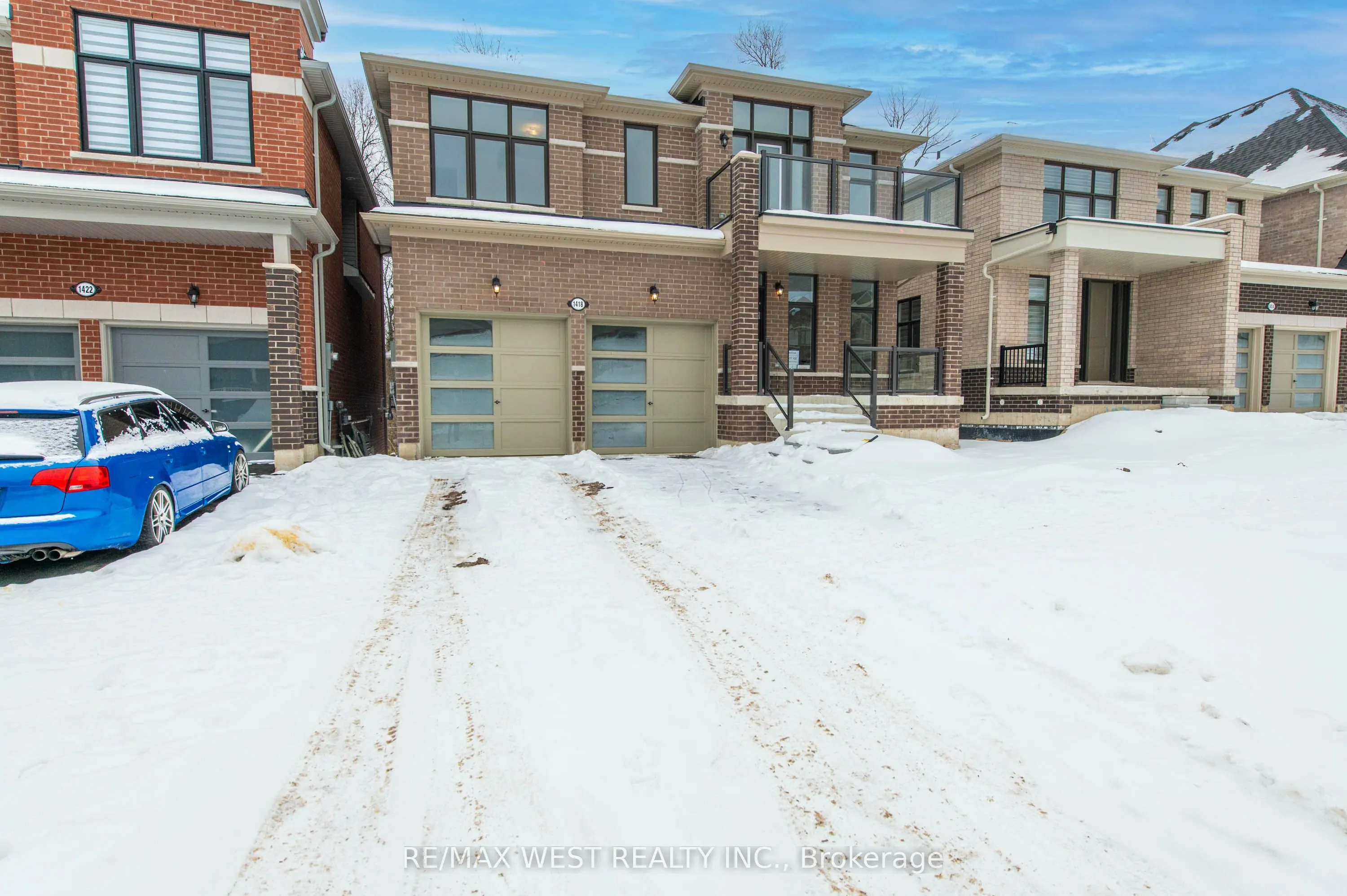 1418 Davis, #Main
