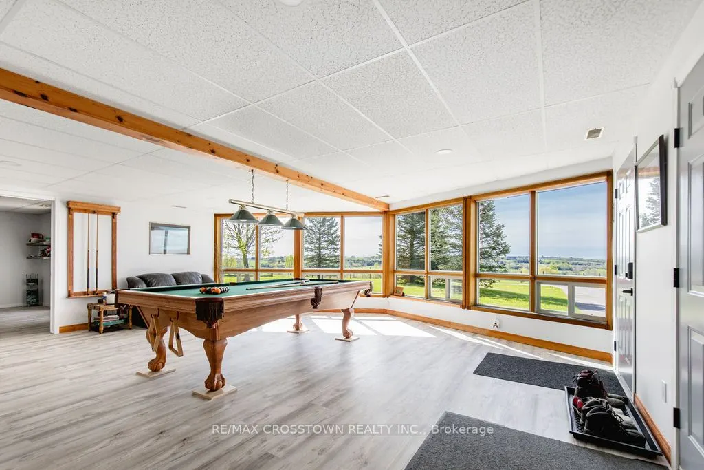 5556 10th Sideroad Road