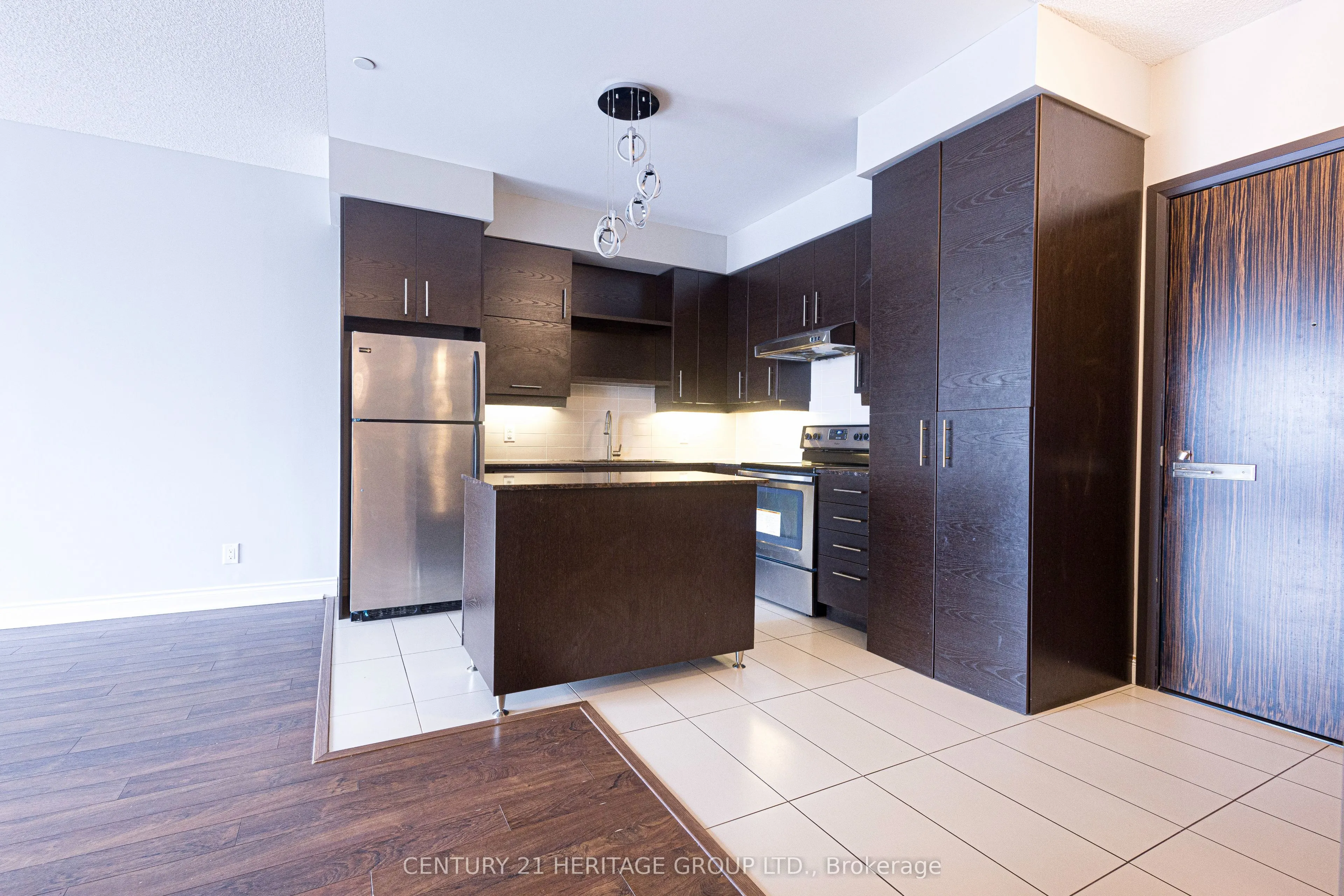 325 South Park Road #1210