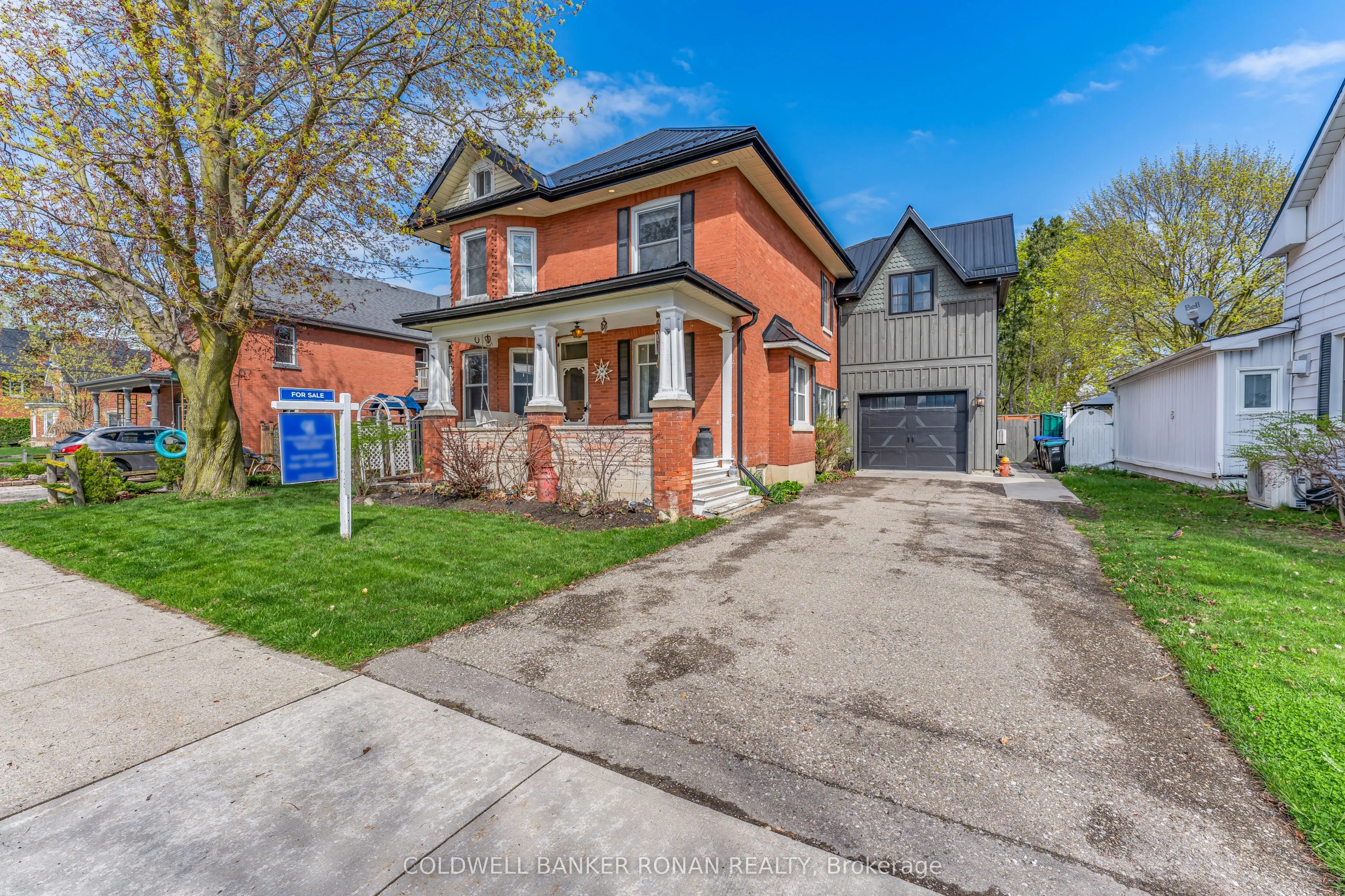 54 Nelson Street W
