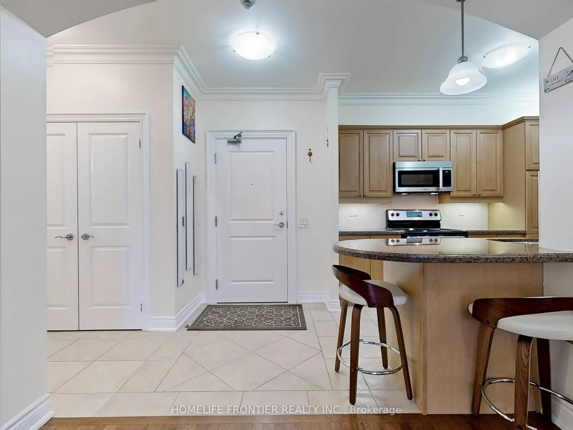 9519 Keele Street, #305