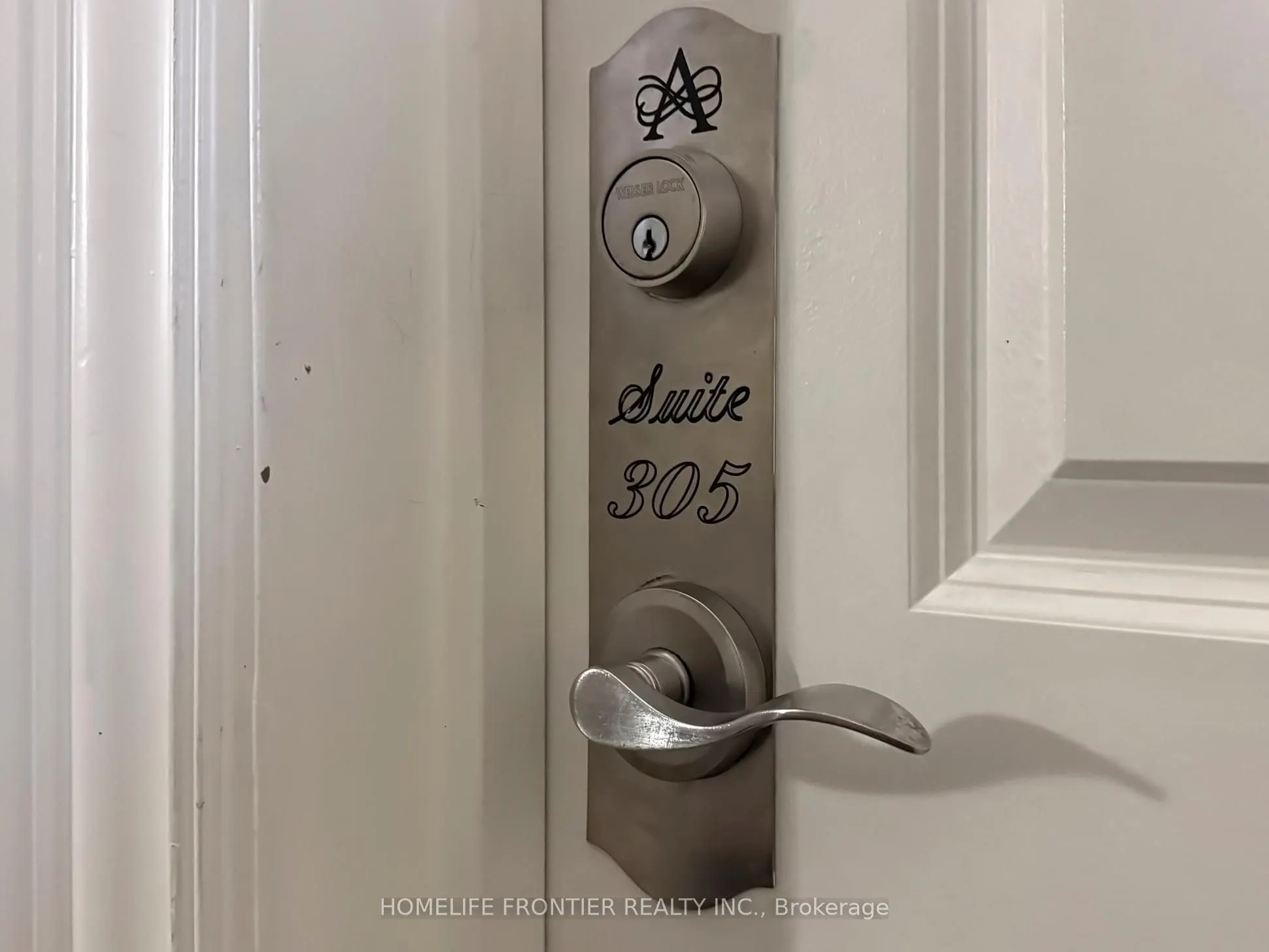 9519 Keele Street, #305