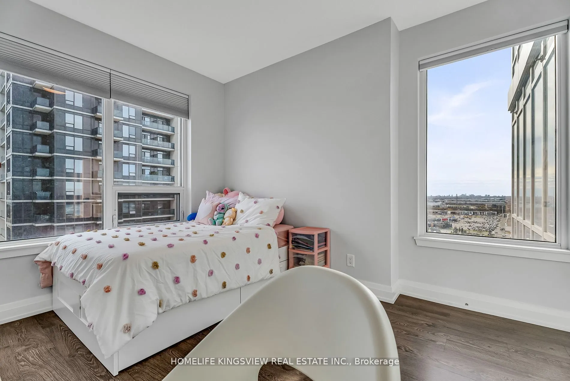 3700 hwy 7, #1802