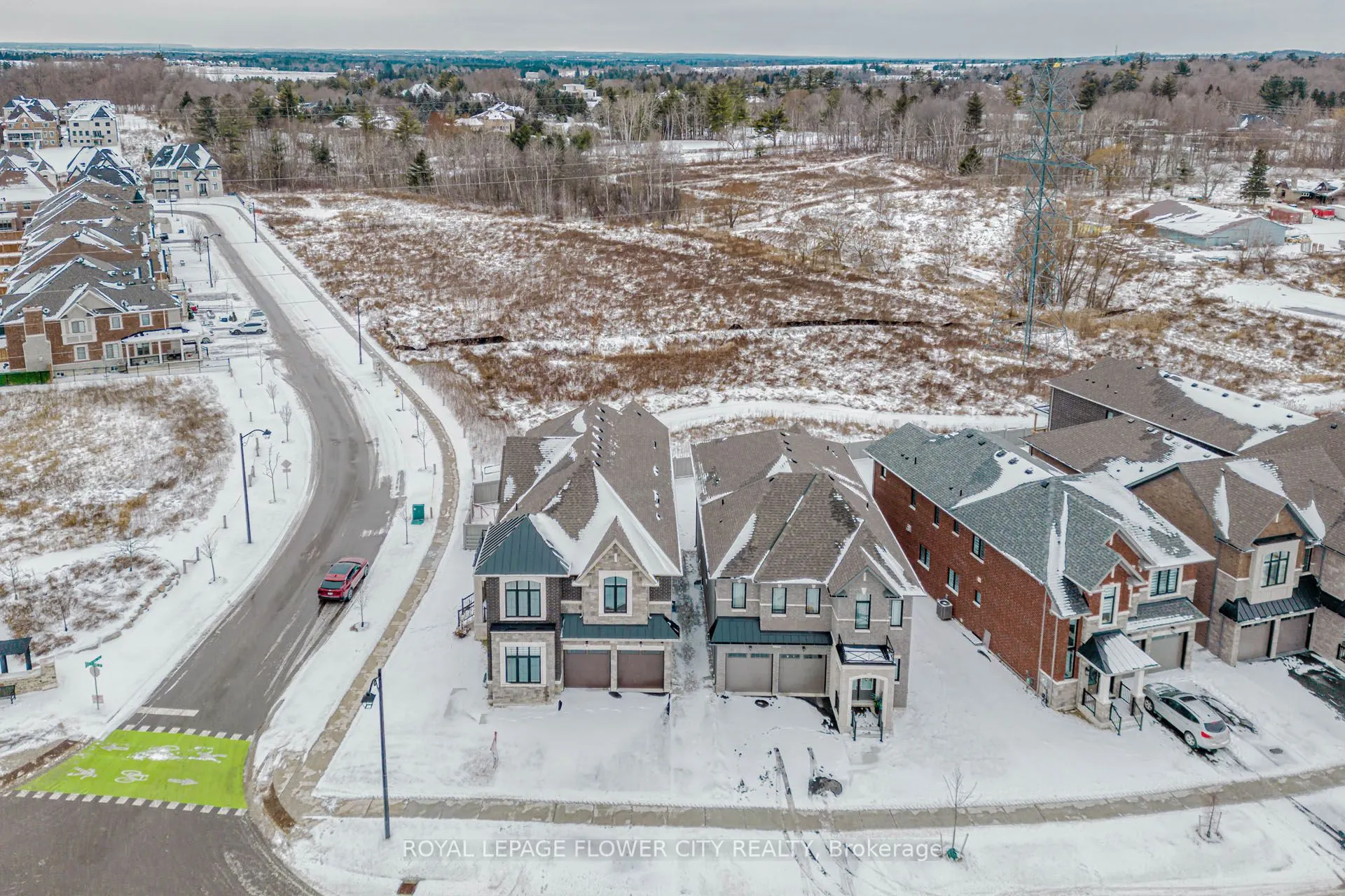 518 Kleinburg Summit Way