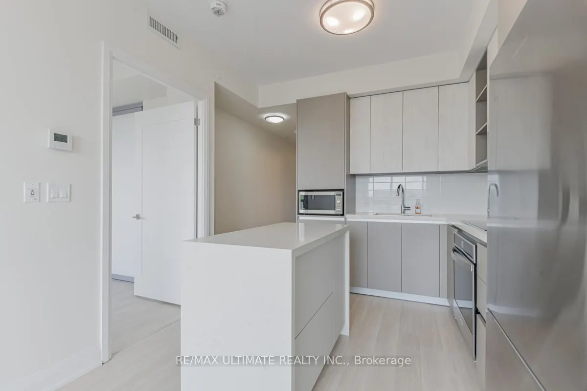 398 Highway 7 Road E, #601