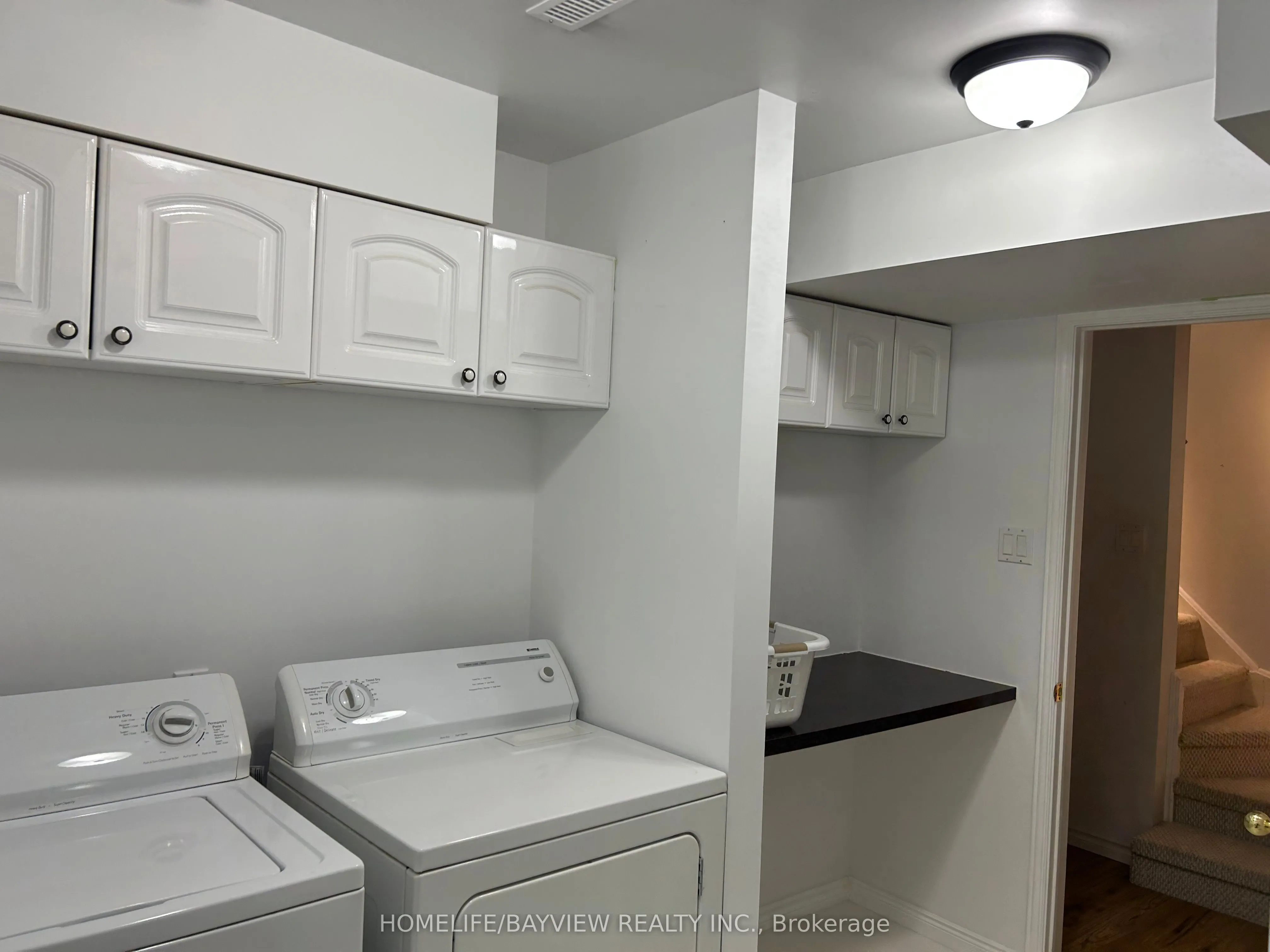 999 ANNA MARIA Avenue