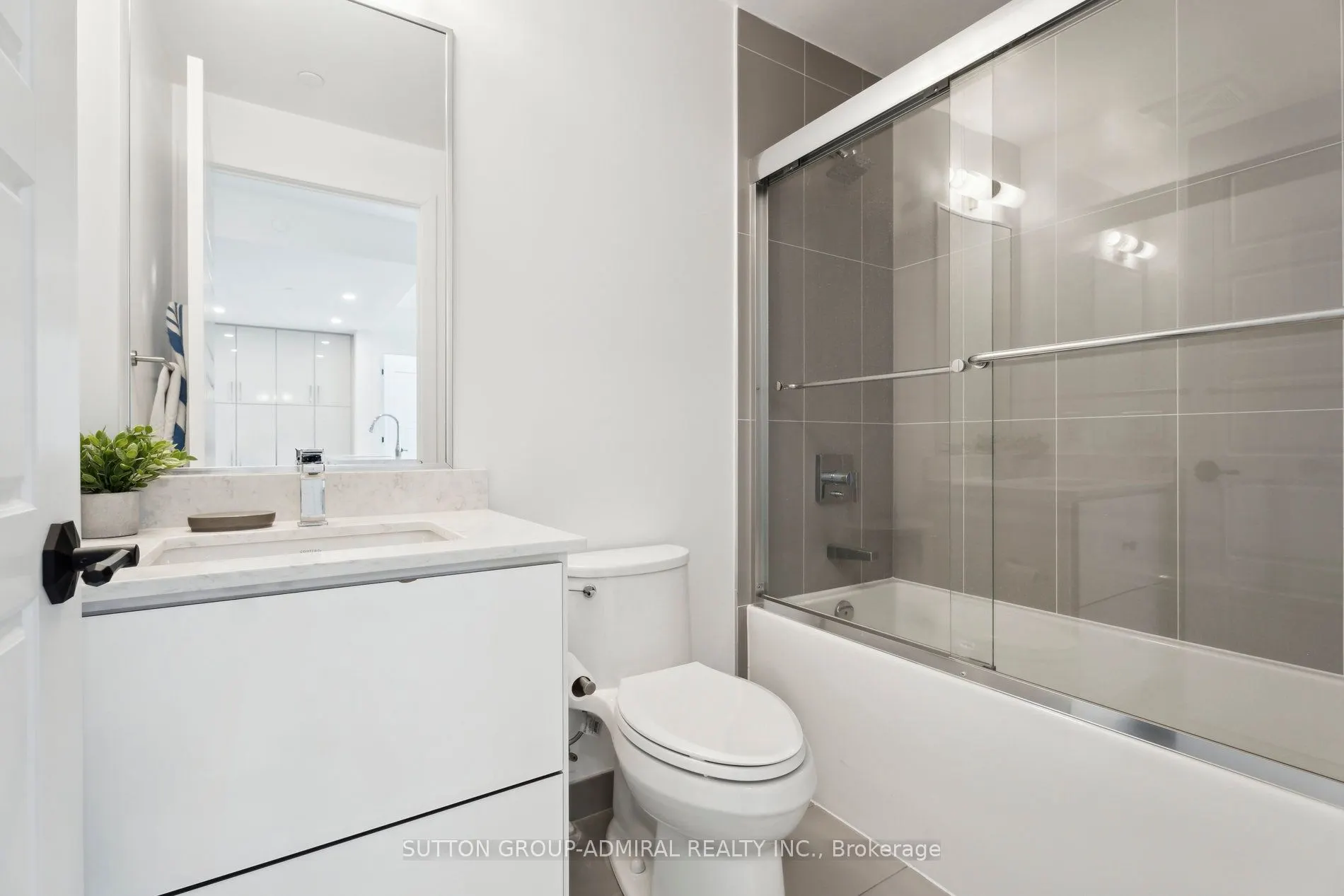 415 Sea Ray Avenue, #328