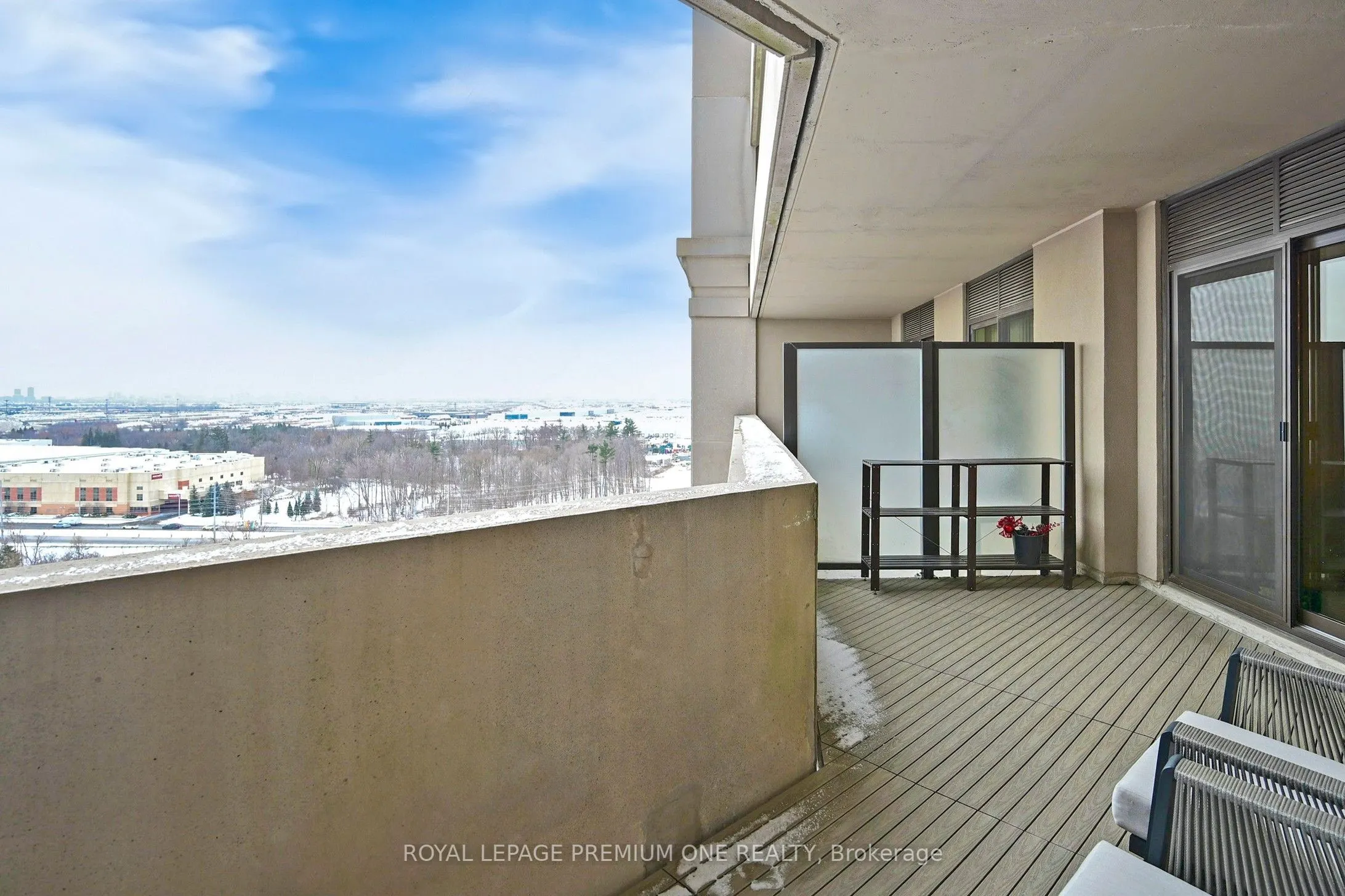 9255 Jane Street N, #1407