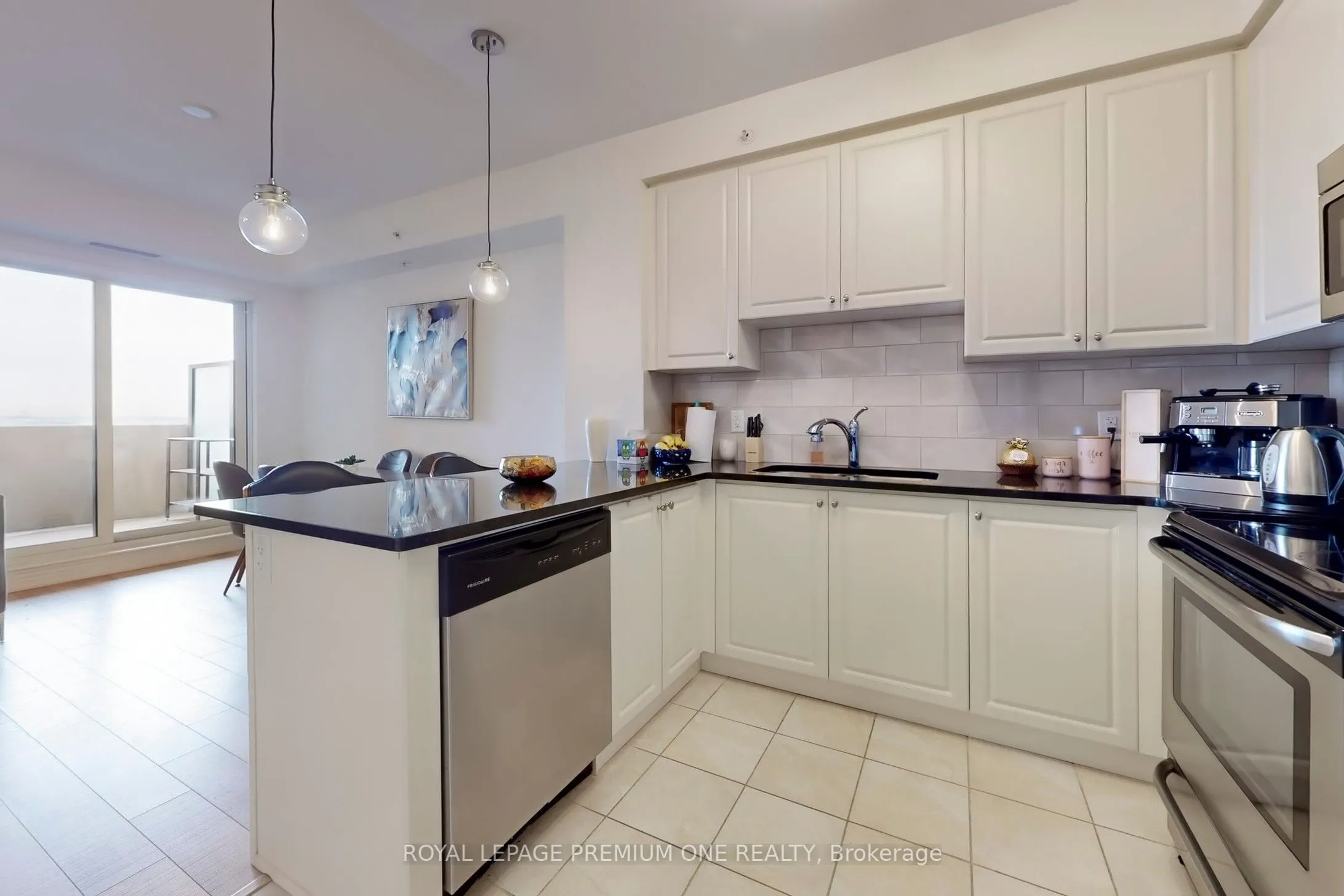 9255 Jane Street N, #1407