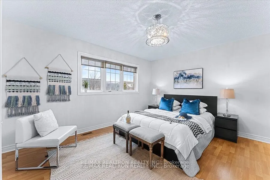 129 Flagstone Way