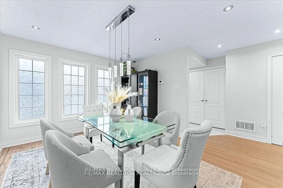 129 Flagstone Way