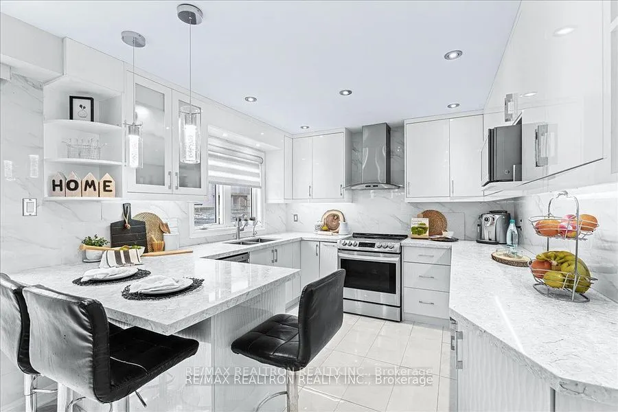 129 Flagstone Way